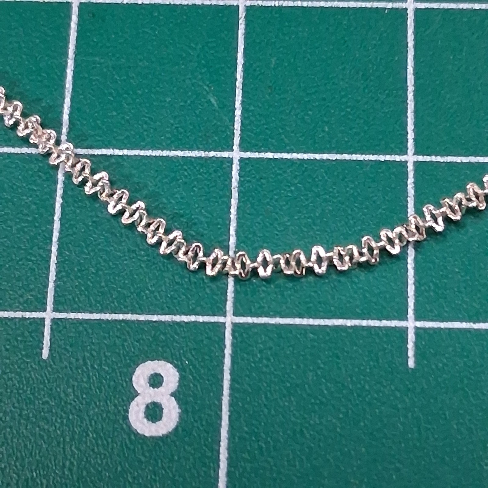 Vintage Bright Silver Tone 27” Crisscross Chain Necklace