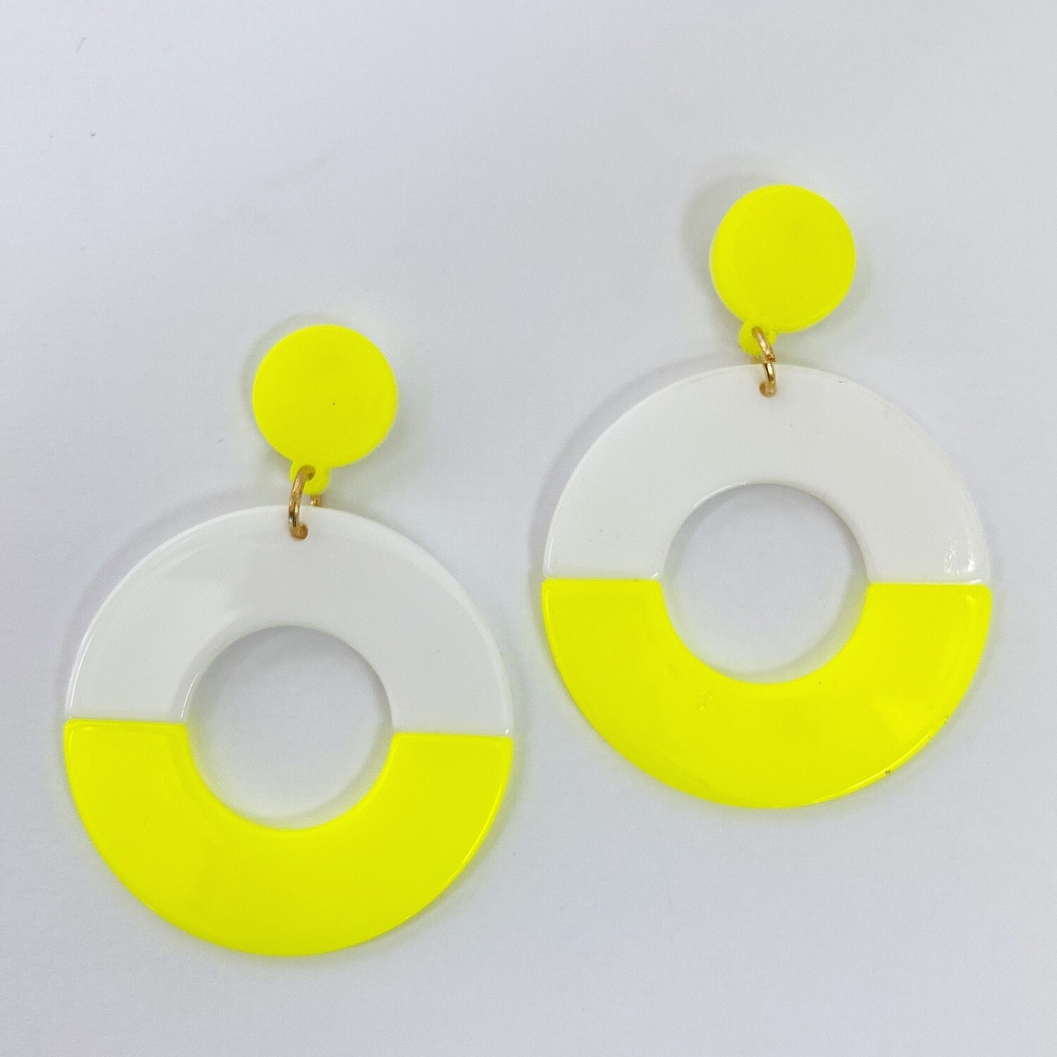 E0857 Neon Yellow White Tone Acrylic Donut Circle Shape Drop Dangle Earrings
