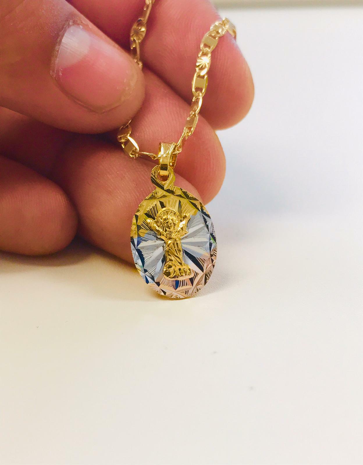 Divino Niño Dije y Cadena, 18K GF Tiny Tri-Color Baby Jesus Necklace, 16″ to 20″