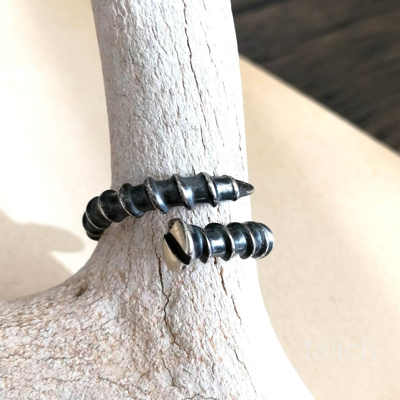 Dark 925 Sterling Silver Detailed Screw Nail Wrap Ring Adjustable Gothic Unique