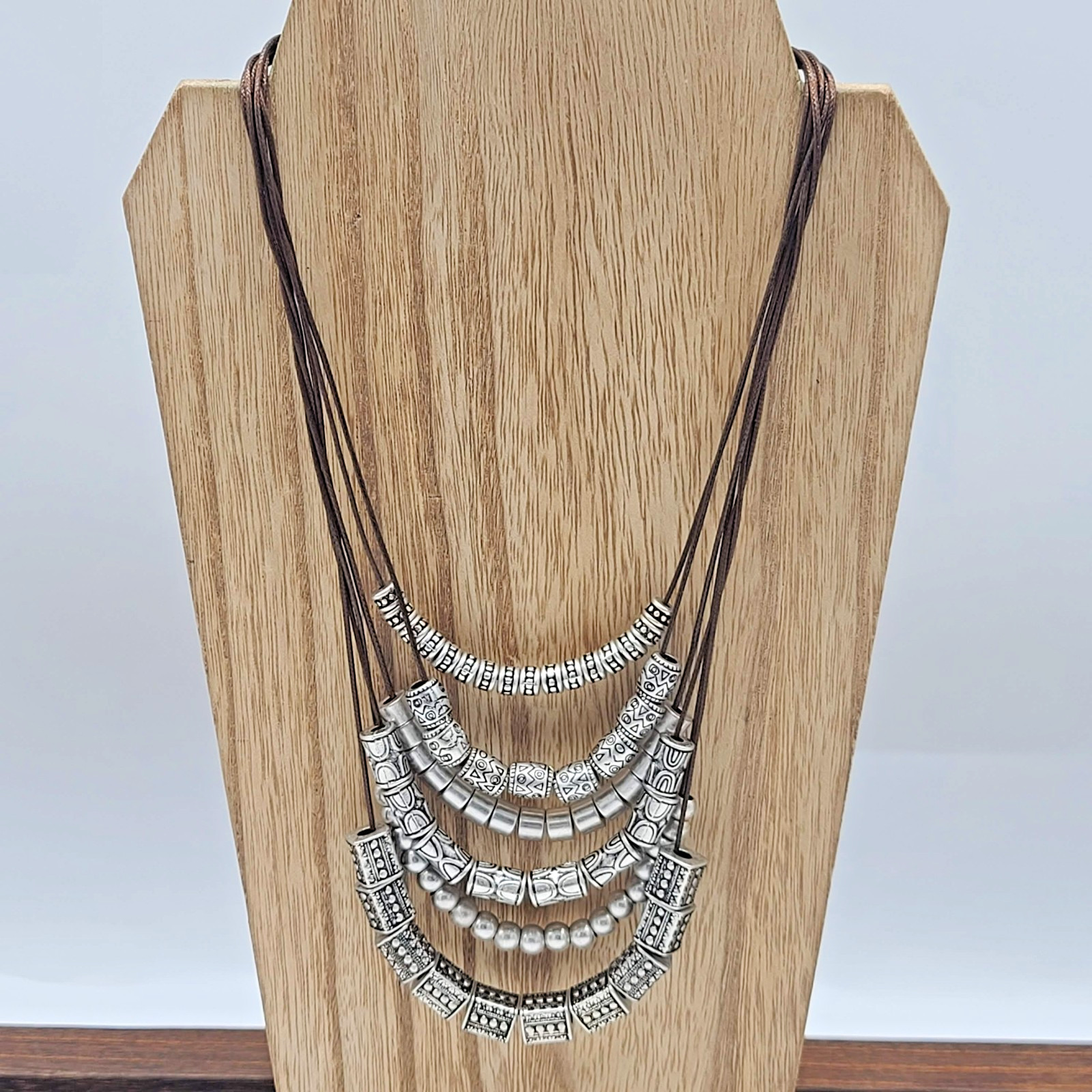 Premier Designs STYLE CENTER Necklace Silver Beads on Brown Cord 16 to 20″