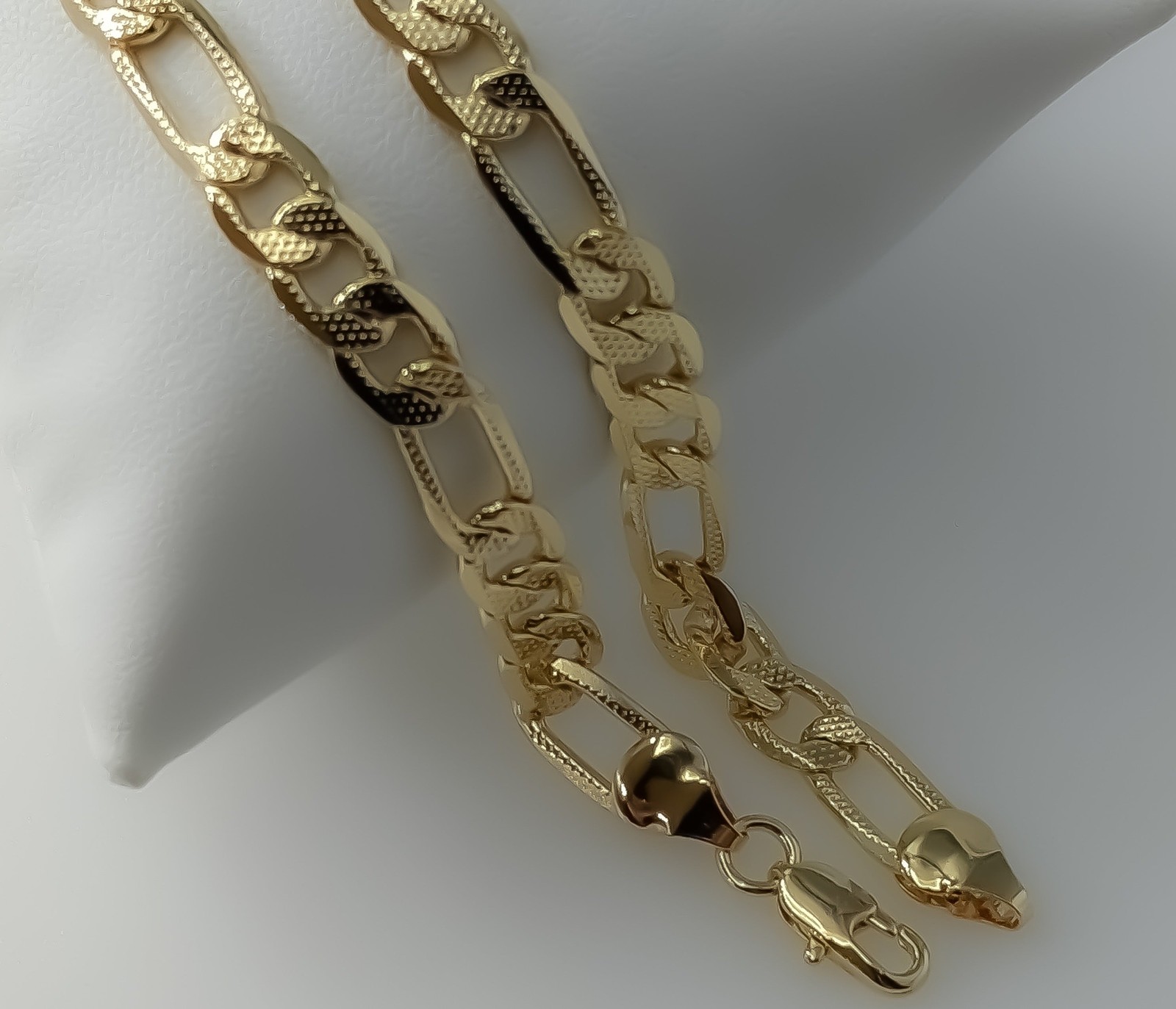Diamond Cut Figaro Chain Necklace 14K Gold Plated 7mm Fashion Jewelry 18–26″ Men