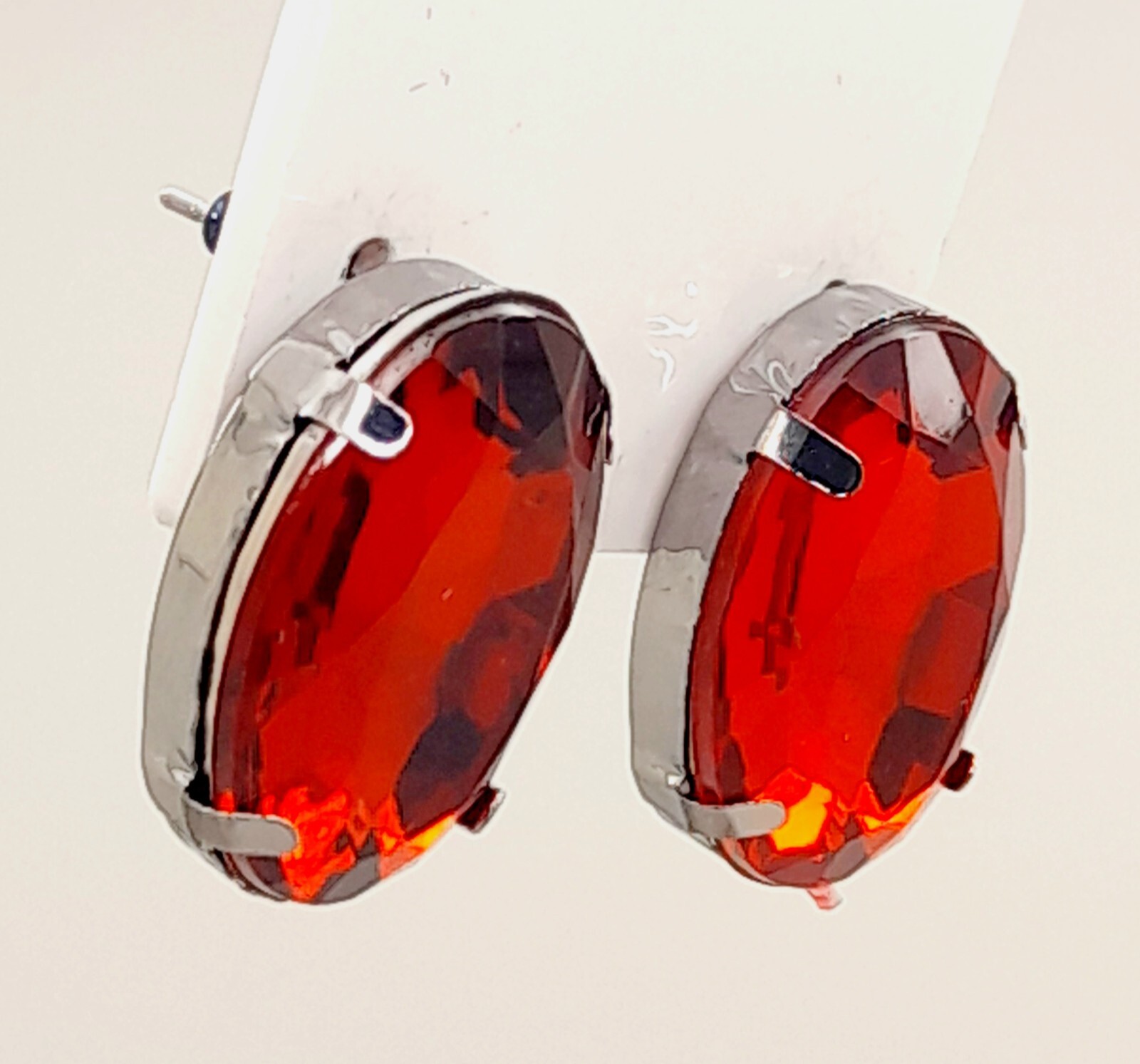 E567 light weight red color oval shape faux glass stud post fashion earrings