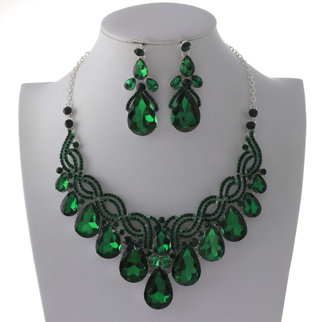 Silver Tone Alloy Metal Rhinestone Necklace Earring Set S20712-SEME