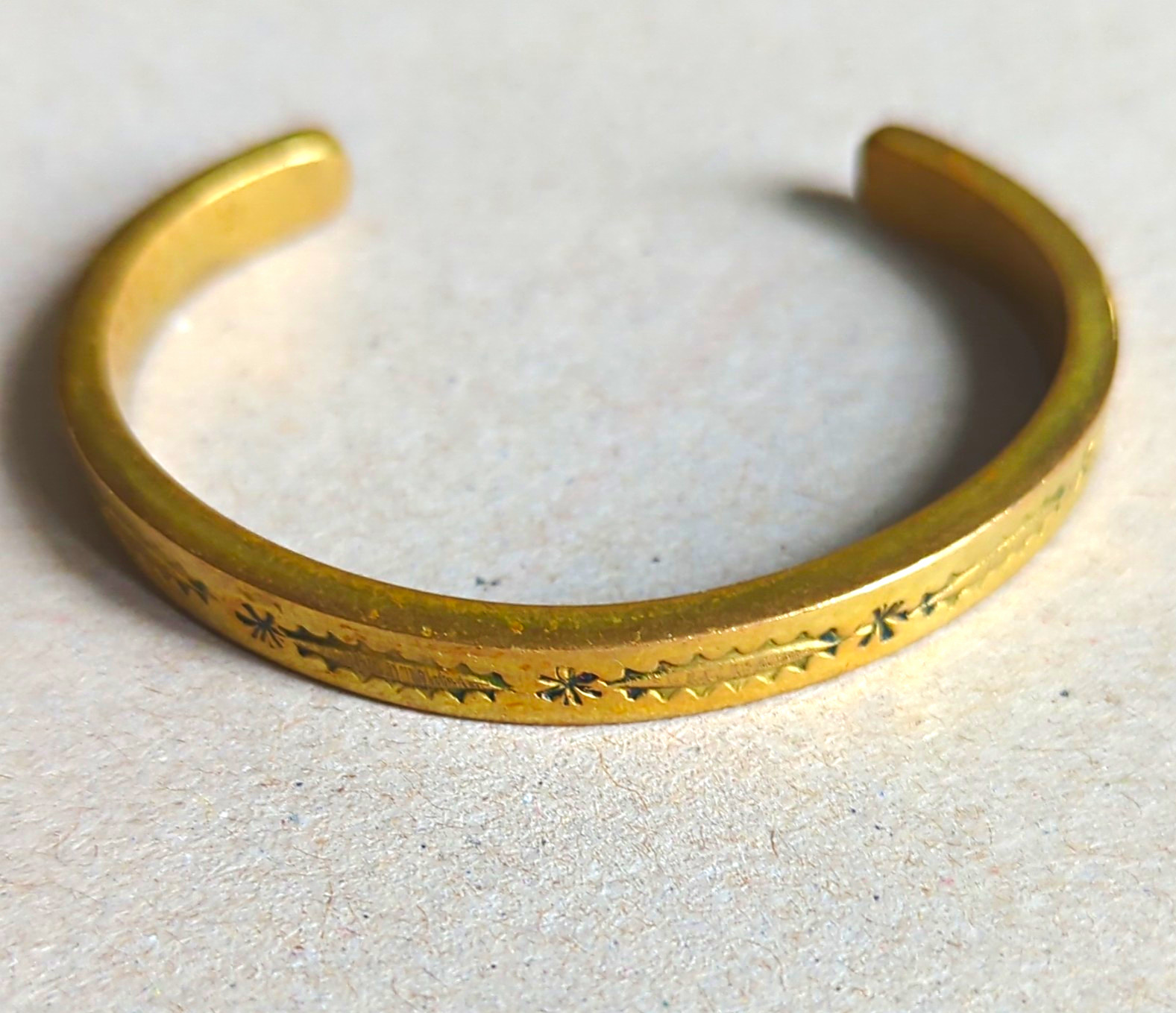 Signed RJT Navajo 10 Gold Tone Brass Engraved Adjustable Cuff Bracelet