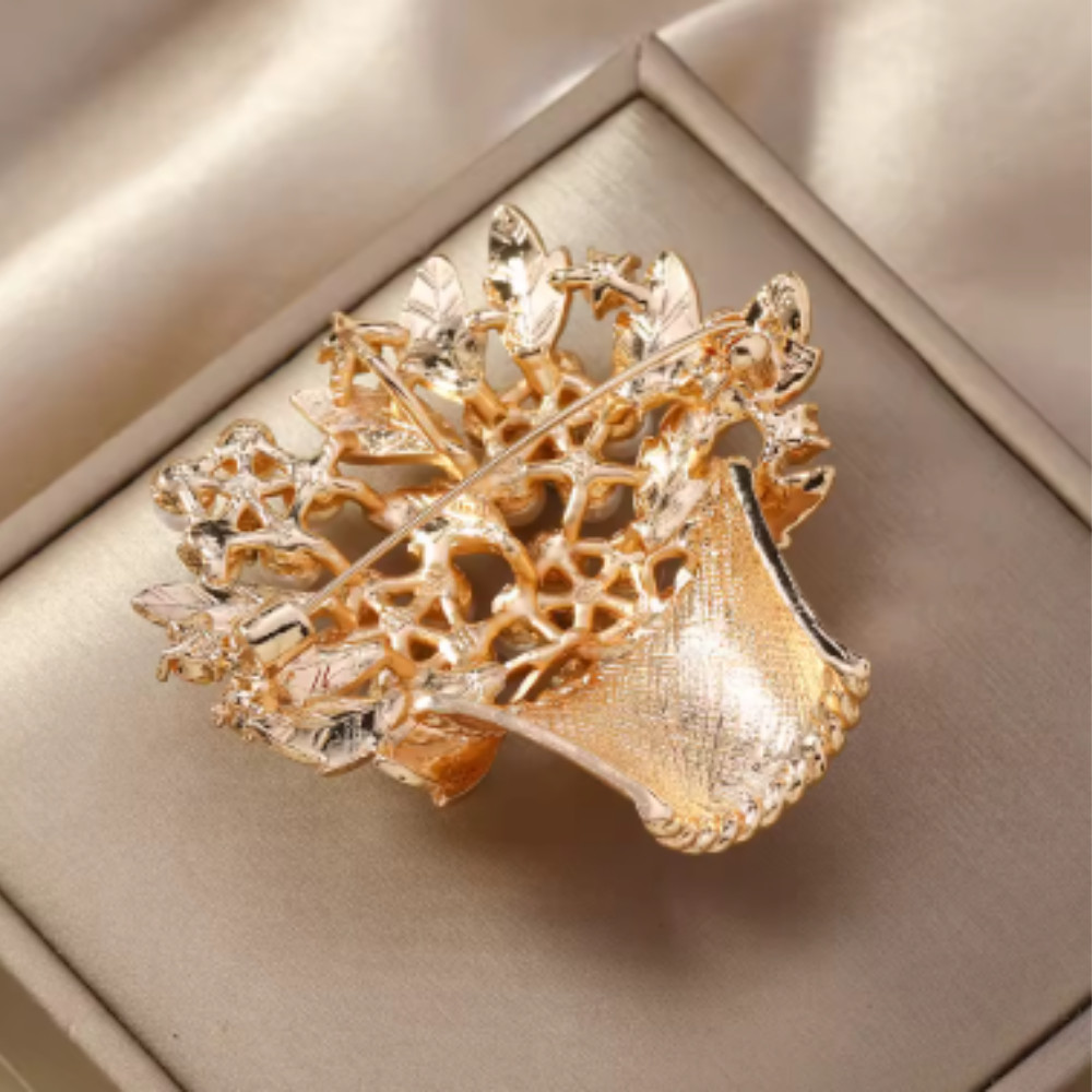Vintage Easter Spring Flower Basket Brooch Sparkling Rhinestone Pin Jewelry Gift