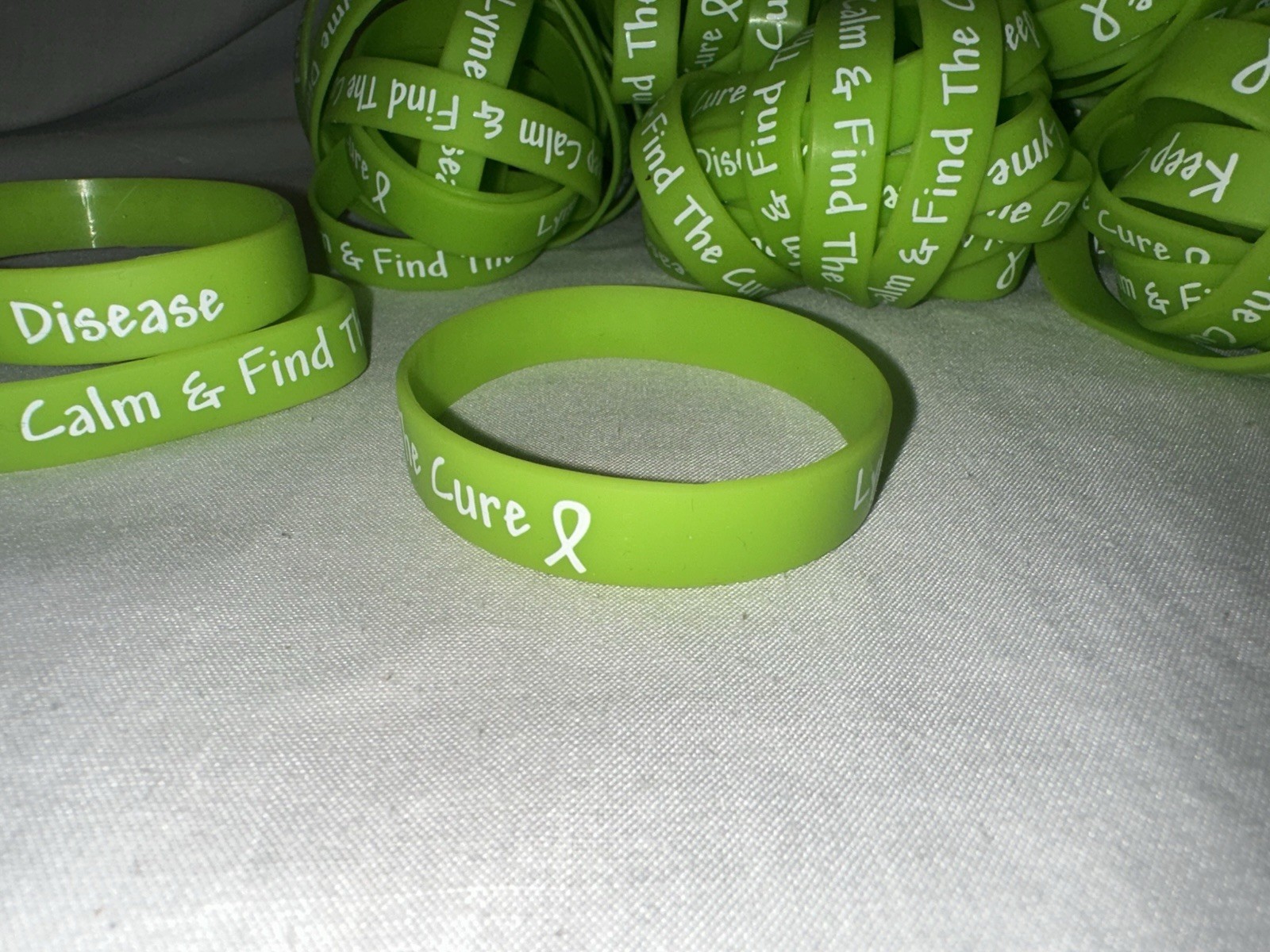 120 Premium Silicone Bracelets LYME Disease Keep Calm & Find The Cure –