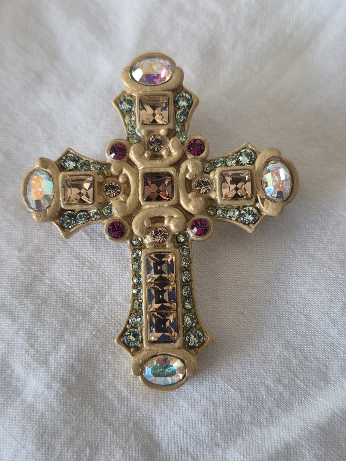 Jay Strongwater Cross Pin / Pendant
