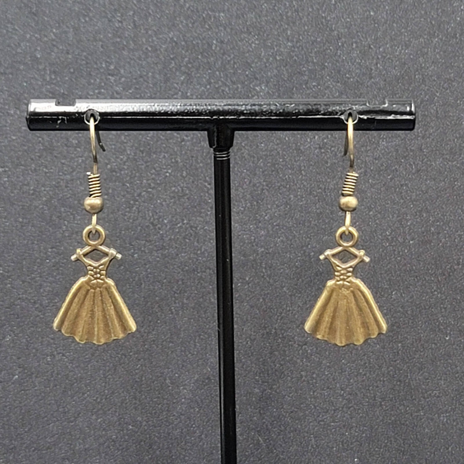 Dress Pierced Earrings Bronze tone Dangle 3/4″
