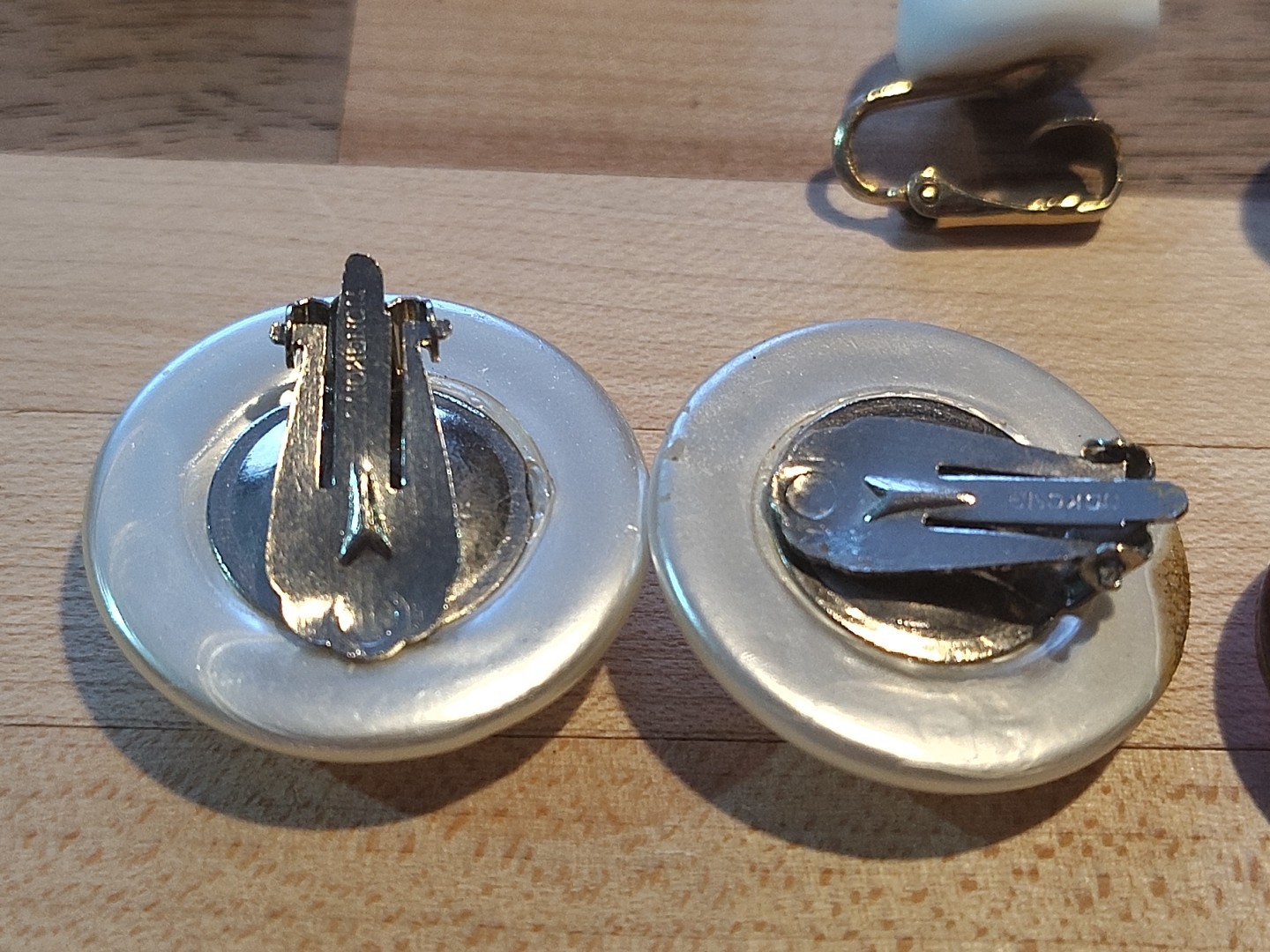 Vintage Clip-on Earrings Lot Of 4 As Shown