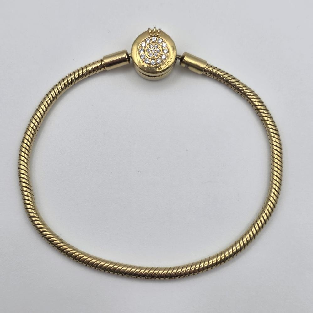 7.1″ Pandora Moments 14K Gold Plated Sparkling Crown O Snake Bracelet 569046C01