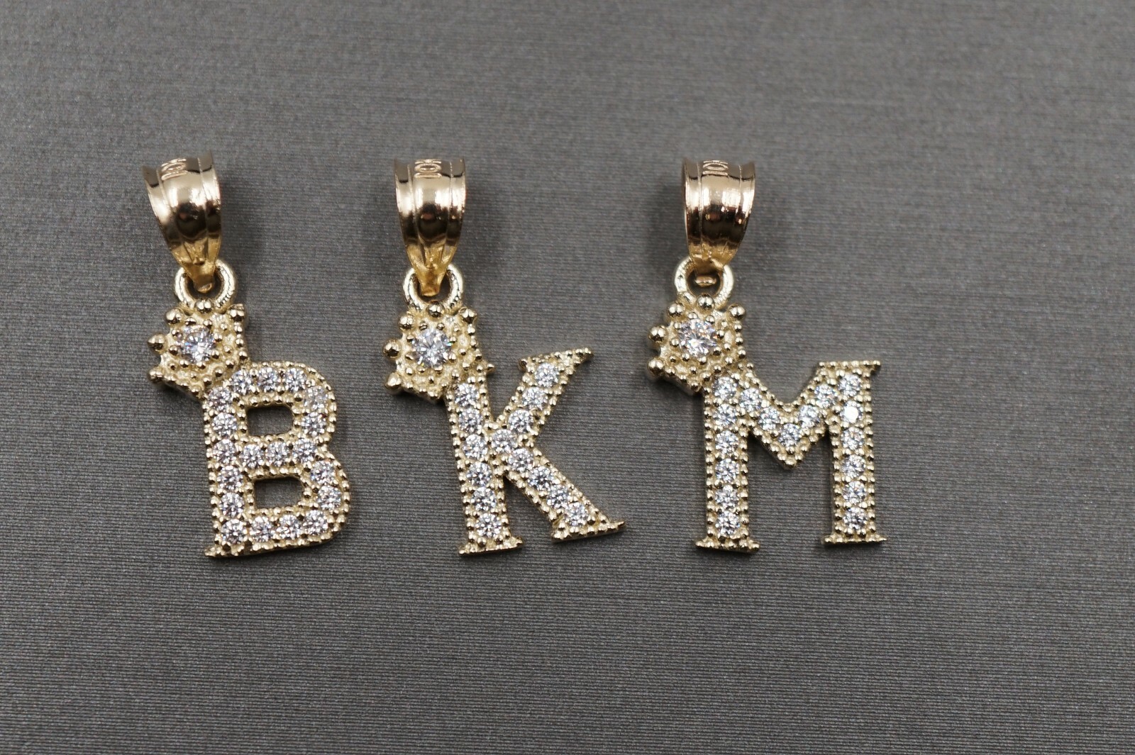 10K Solid Yellow Gold 0.8″ Crown Initial Letter Alphabet CZ Charm Pendant.