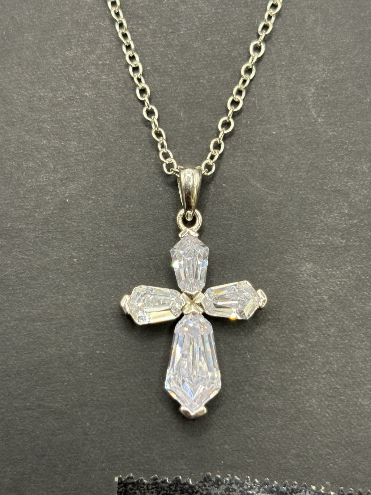 27″ Sterling Silver Cubic Zirconia Cross Pendant Necklace 7 Grams G8