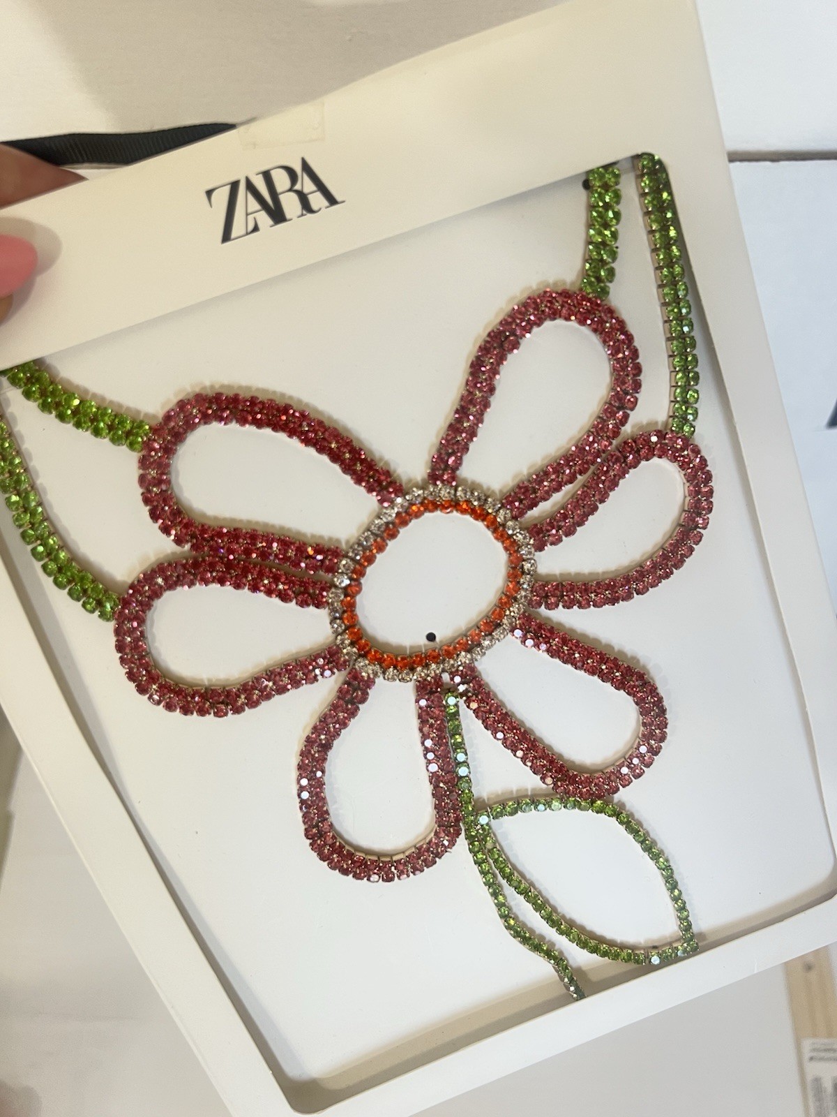 New ZARA Daisy Rhinestone Statement Necklace Special Occasion Unique Y1114e