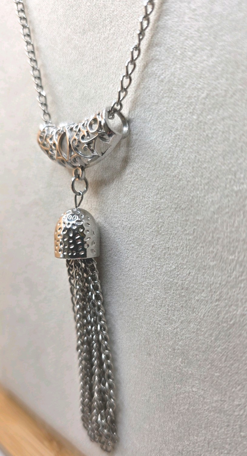 27-inch Silver Tone Estate Chain With Open Work Bar And Chain Tassel