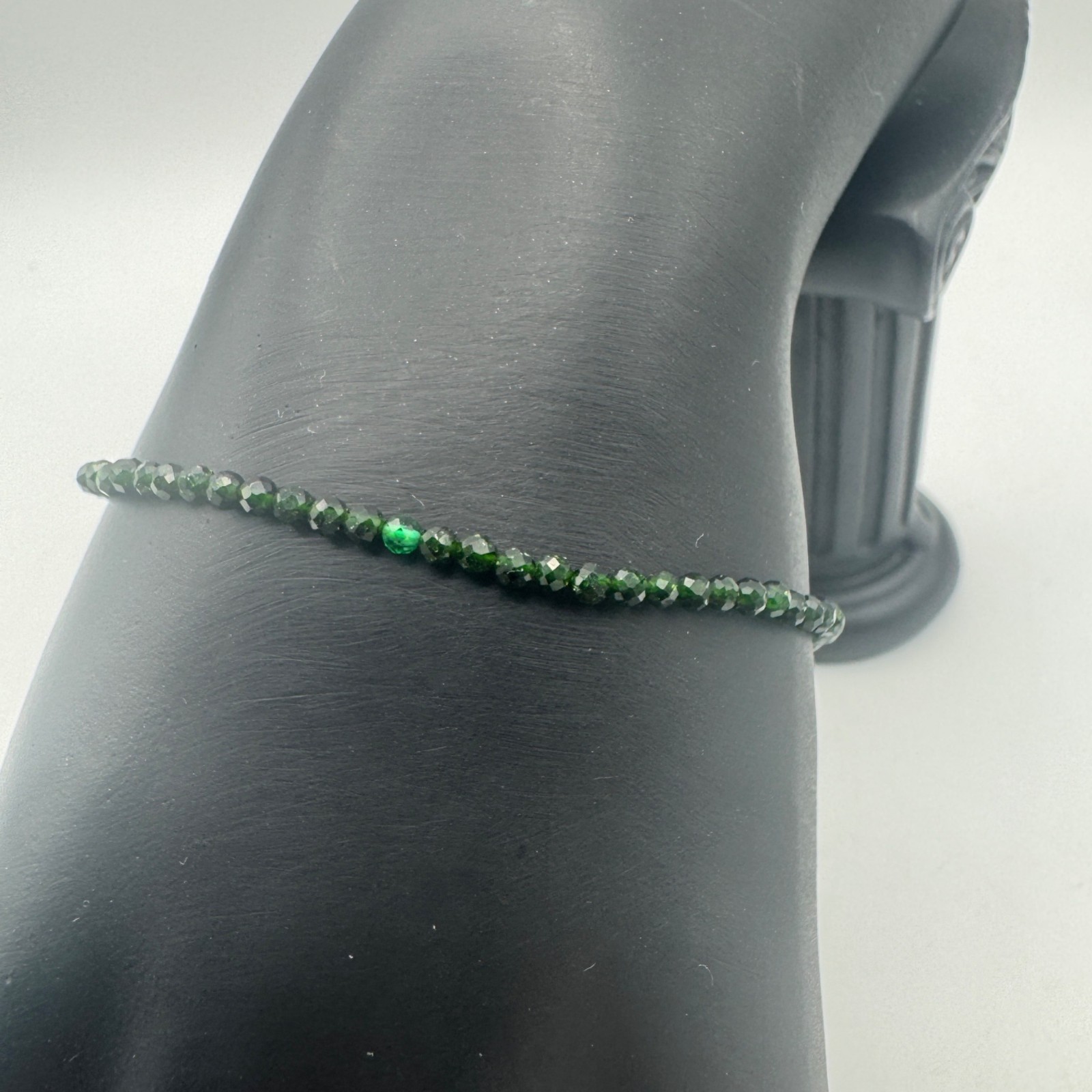 Faceted Dark Green Bead Bracelet Adjustable 6-8 Inches Silver Tone Heart Charm