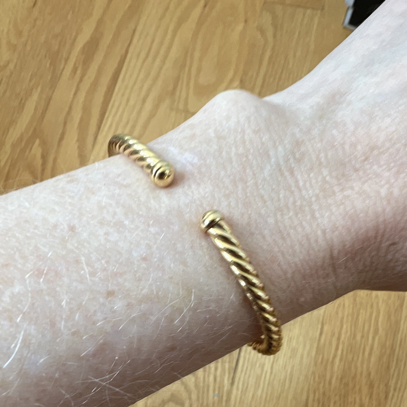 David Yurman Cable Classics 18k Yellow Gold Cuff Bracelet Medium M Box & Pouch