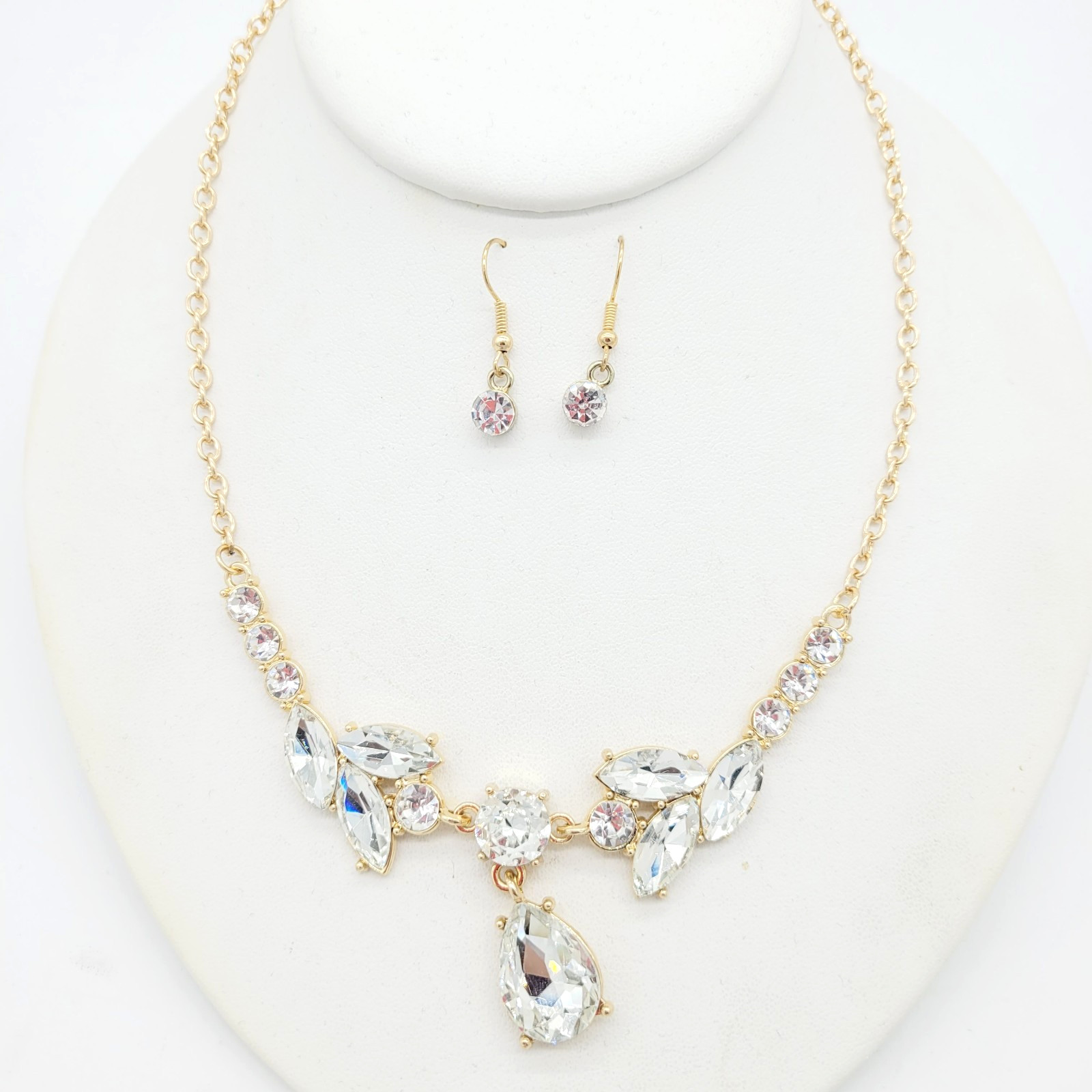 Gold Tone Rhinestone Statement Necklace & Earring Set Special Occasion 17″