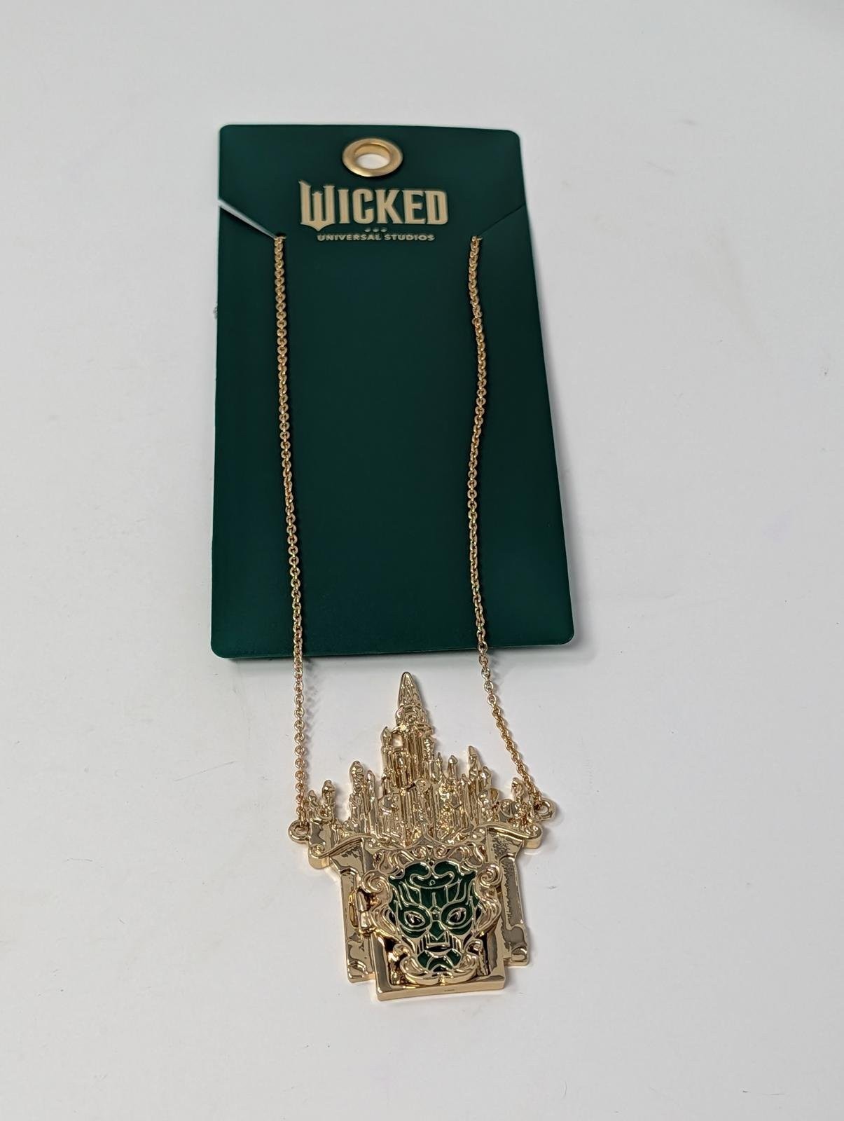 Universal Studios Wicked Wizard of oz Emerald City Royal Palace Gold Necklace