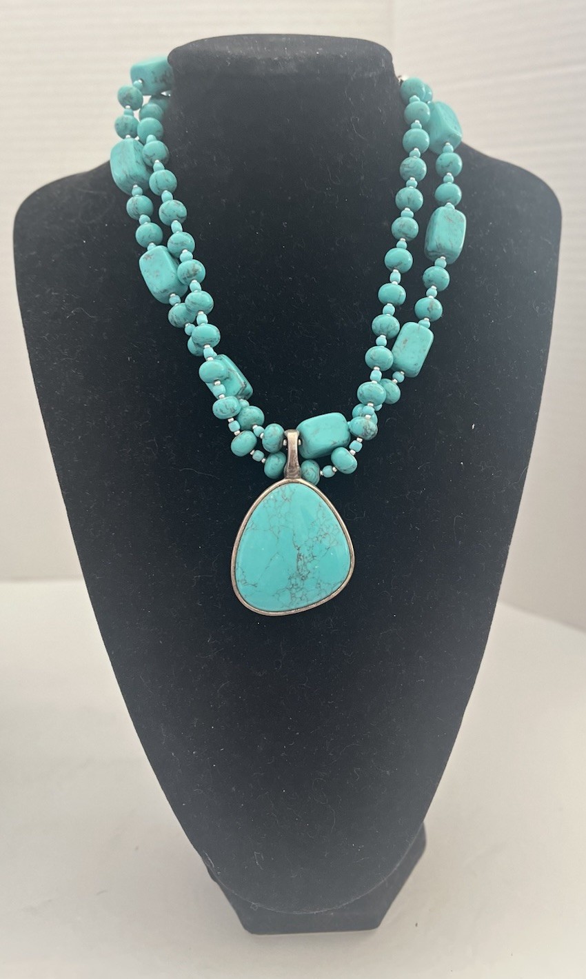 Premier Designs Faux Turquoise Double Strand Necklace w/Removable Pendant SALE!