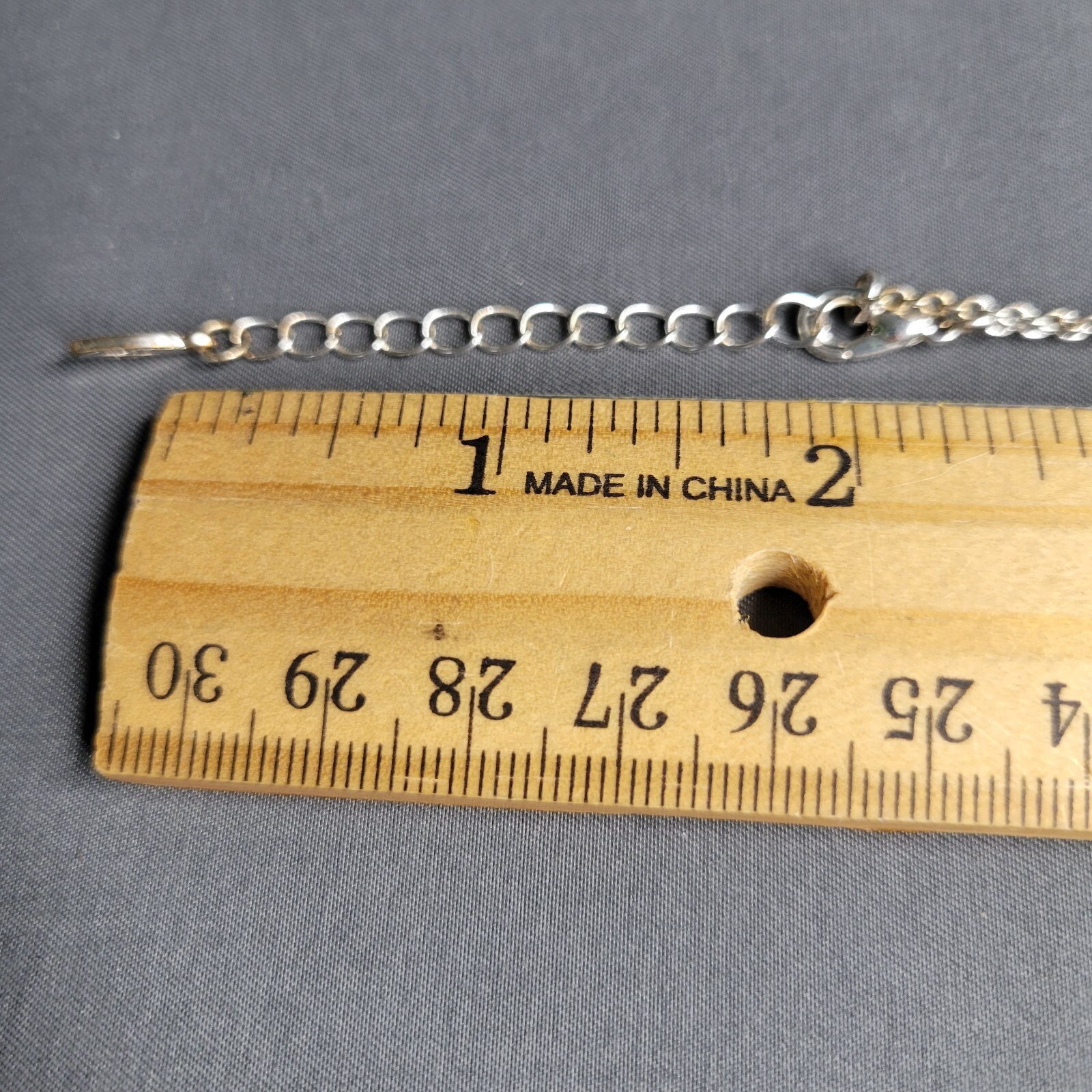 Adult Jewels Signed Silver Tone Cable Chain Necklace & Beaded Pendant 16 in