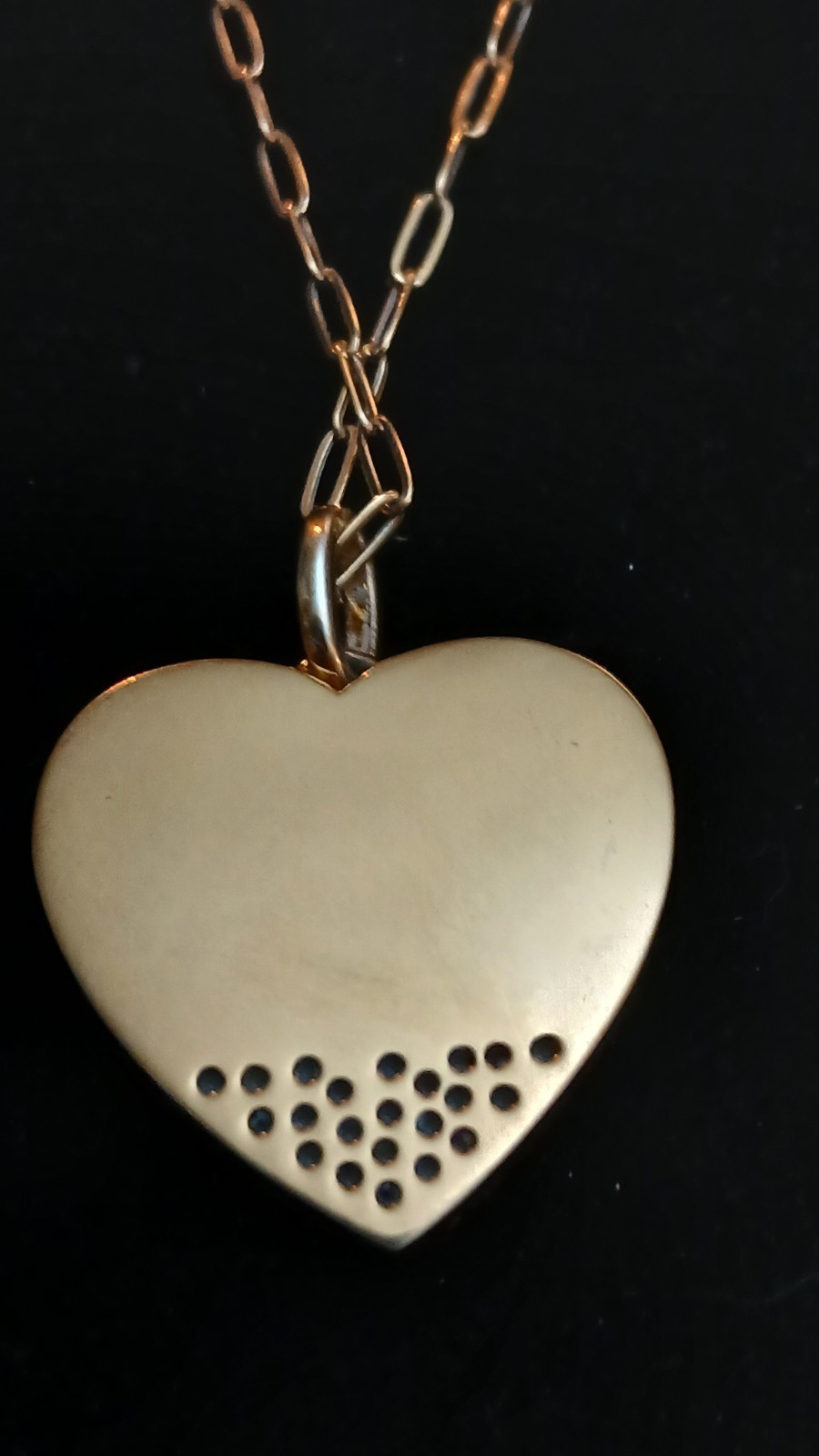 Heart-Shaped Inlaid Gemstone Dyed Malochite With Distinct Layered Green Bands