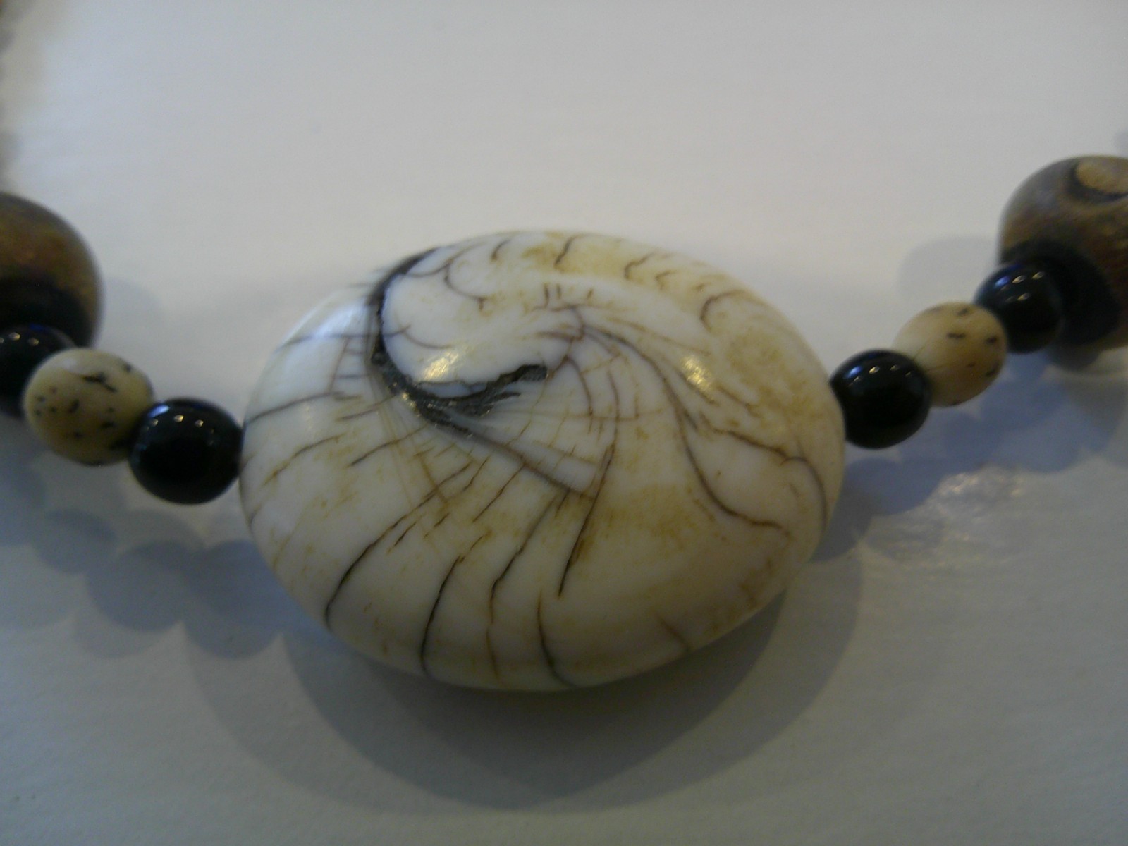Beautiful Polished White Stone Beaded Necklace WITH 925 HOOK 16″ LONG