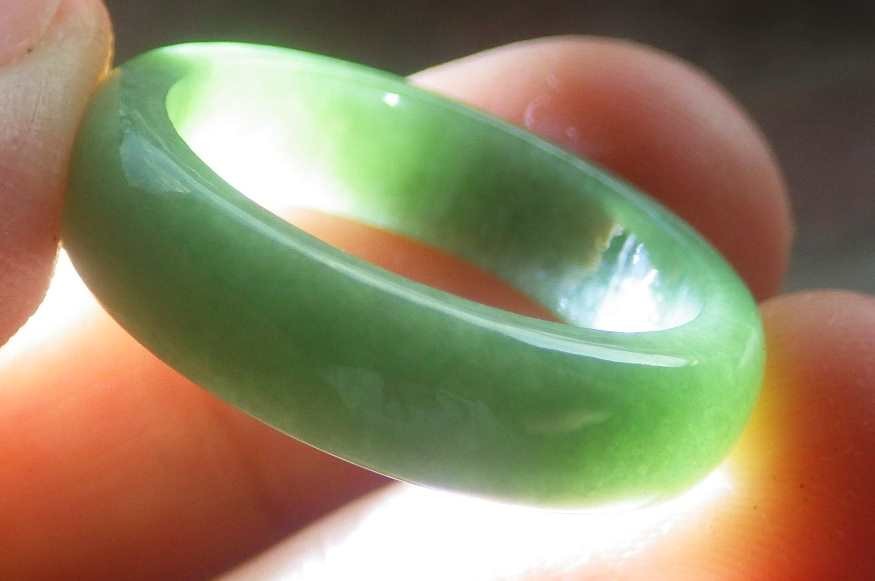 Video Certified Green Natural A Jadeite Jade Round Circle Ring NO. 8 # 418323