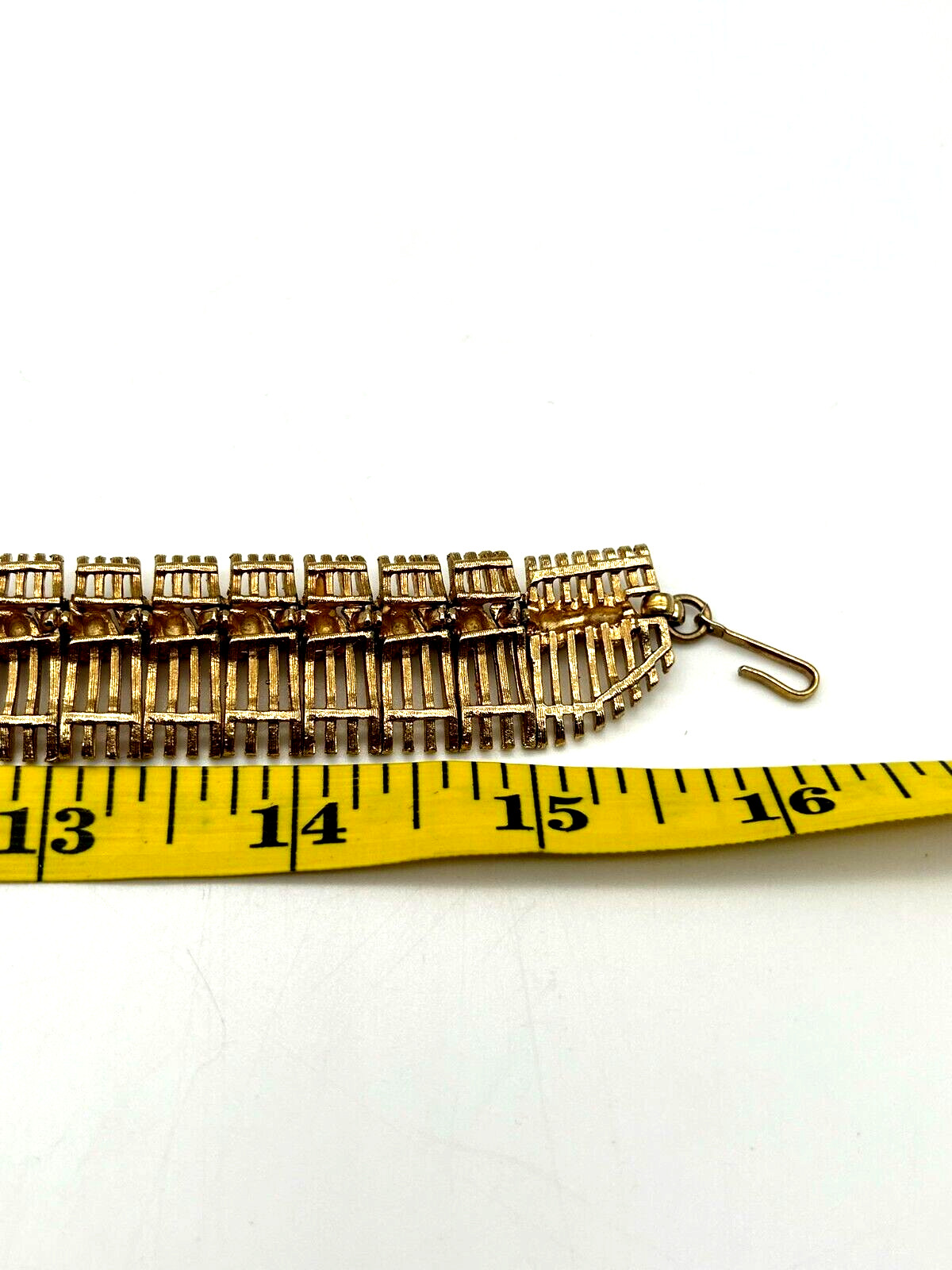 Vintage Estate Women’s MCM Lisner Gold Tone Cleopatra Collar Fringe Necklace HTF