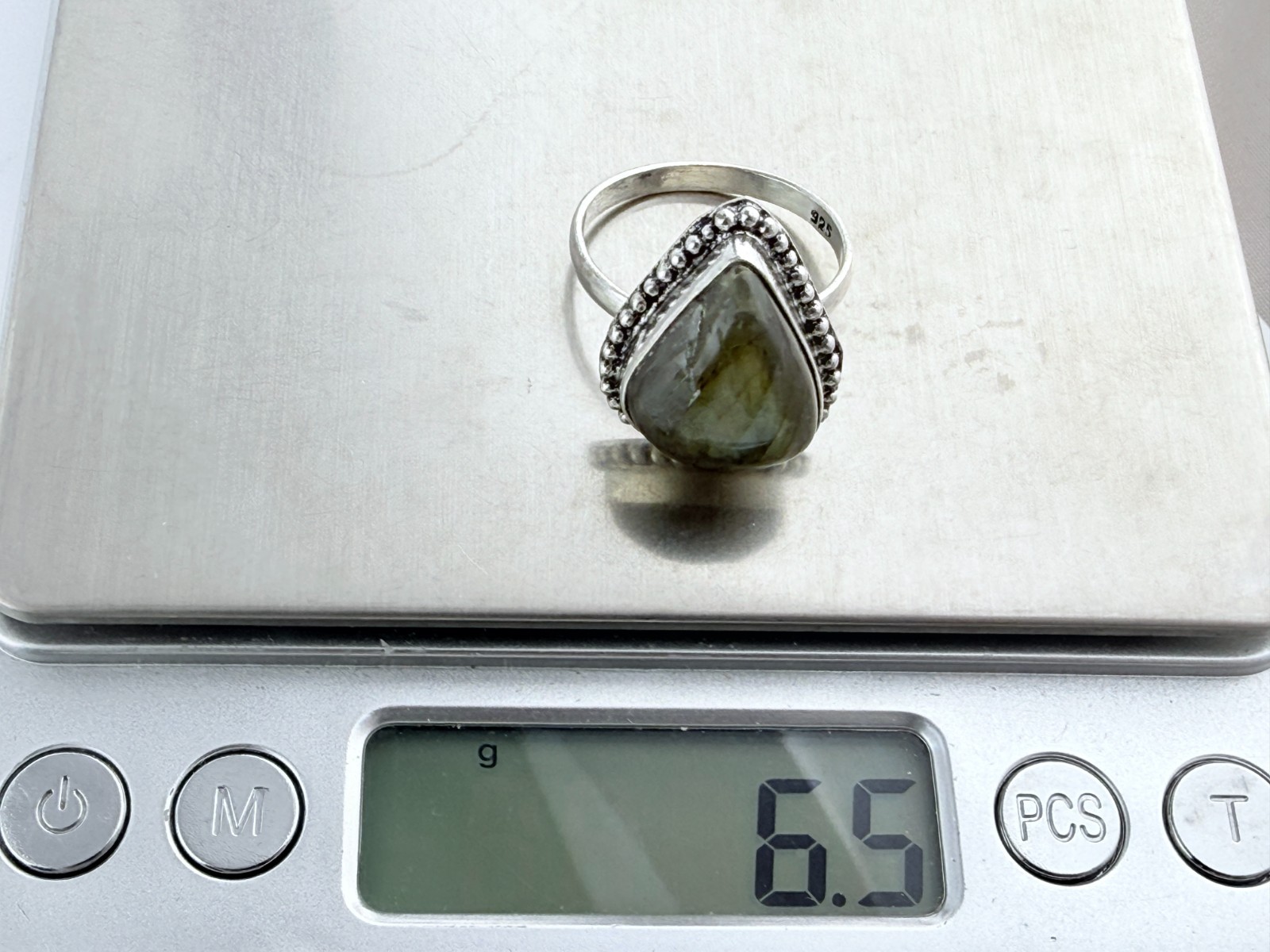 Silver Plated Metal Labradorite Pointed Cabochon Ring Size 10 6.5 Grams Weight