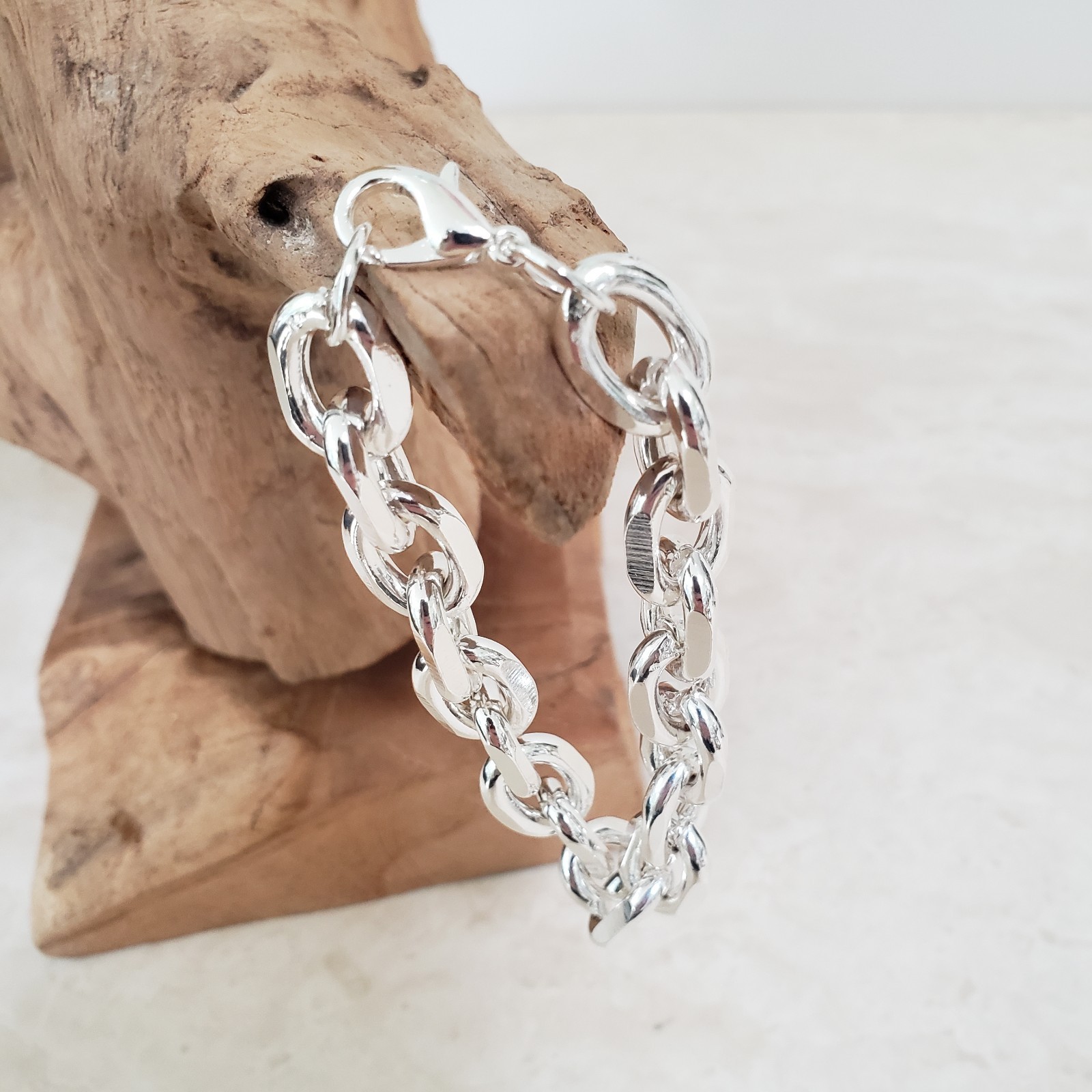 Chunky Anklet/Bracelet – Contemporary Design – 20cm/8 inches – new and tagged.