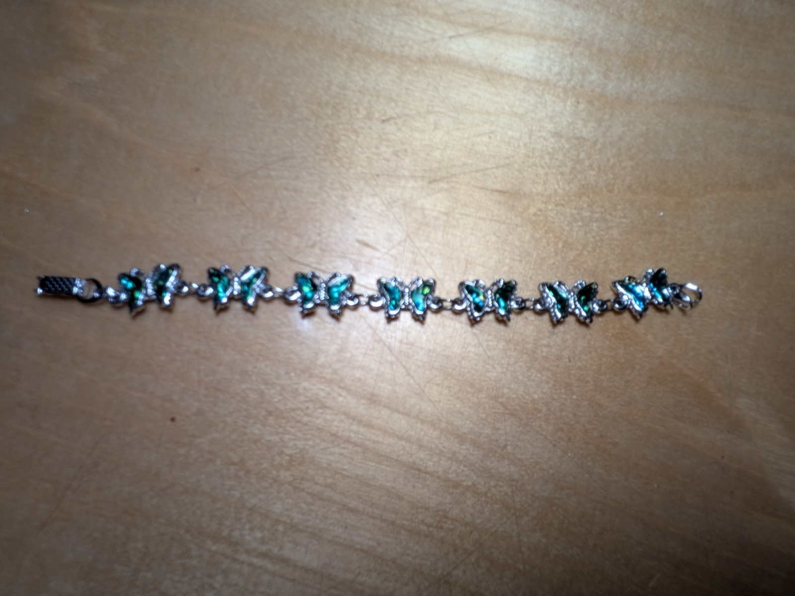 GREEN BUTTERFLY WRIST BRACELET
