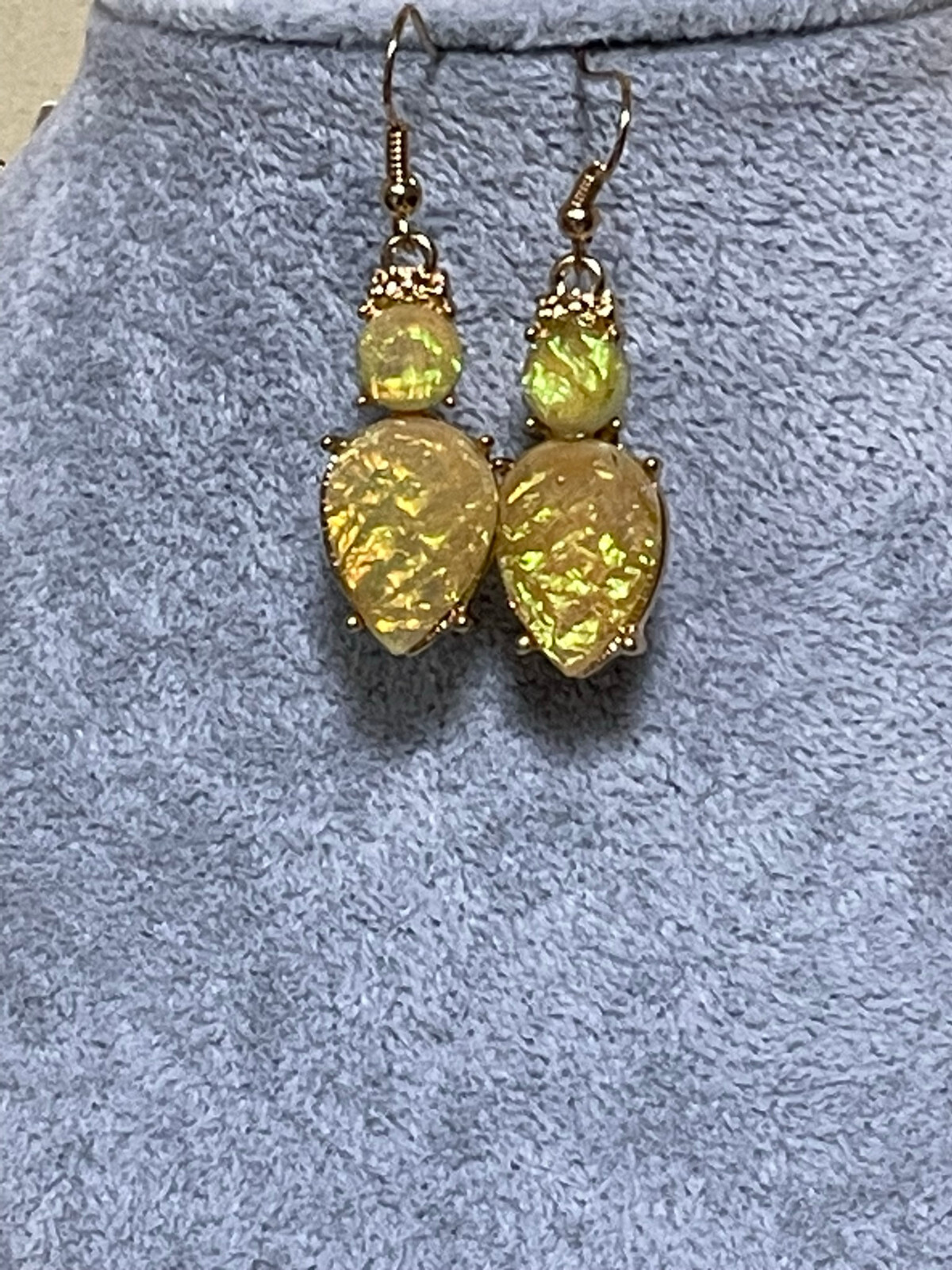 Multi Orange yellow foiled lucite Stud statement Gold Necklace Earring Set