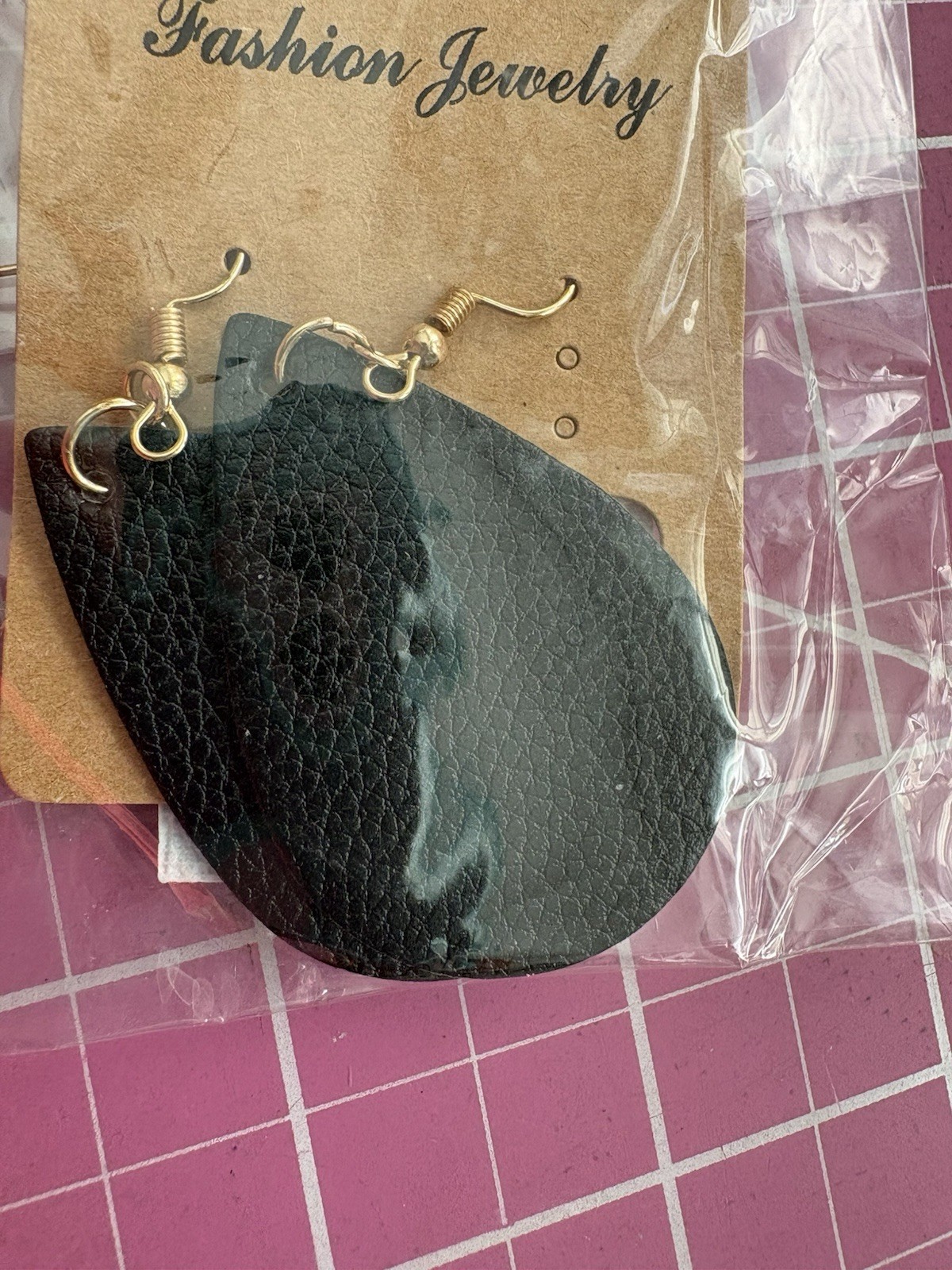PU Leather Teardrop Earrings – Beautiful Colors – Great Gift Idea