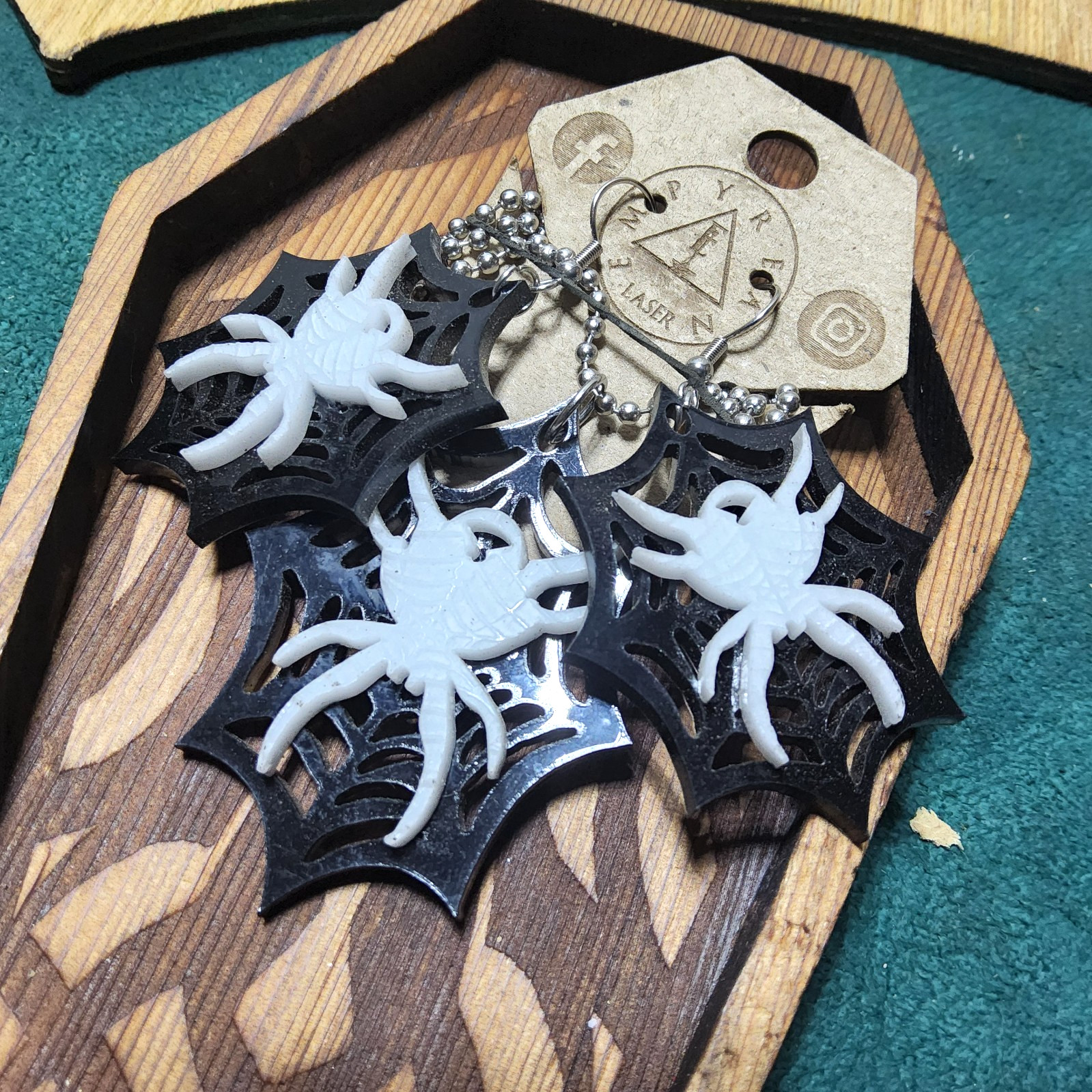 spiders webs earrings laser cut necklace set goth horror style art decor punk