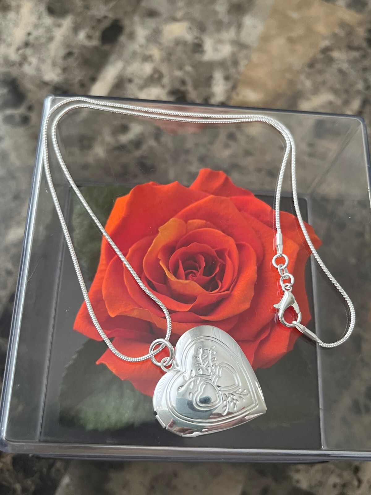 ❤️ 925 Sterling Silver Heart Shape Locket Necklace (Pendant + Chain)
