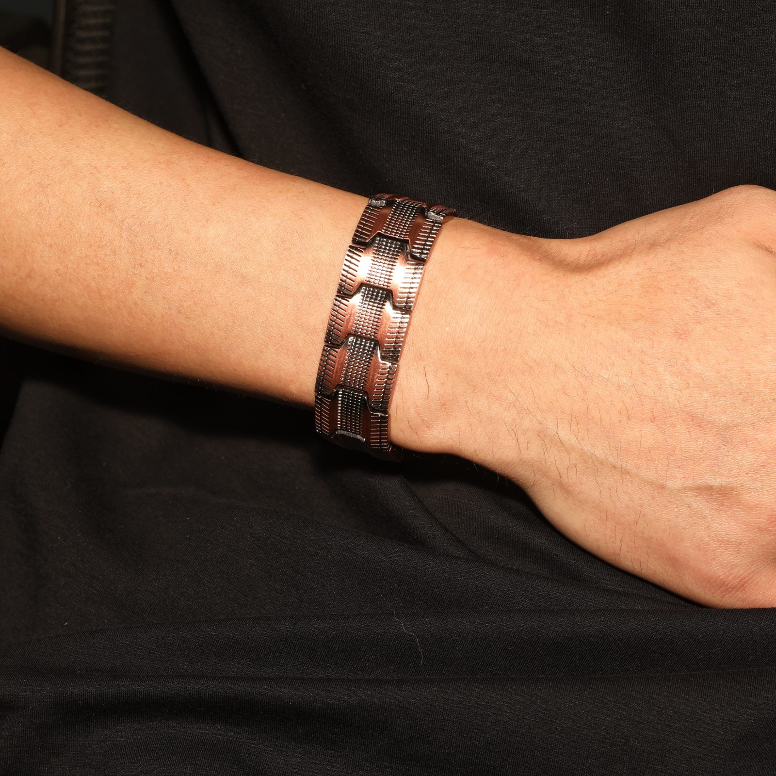 Adjustable Men’s Copper Magnetic Bracelet with Sizing Tool and Magnets