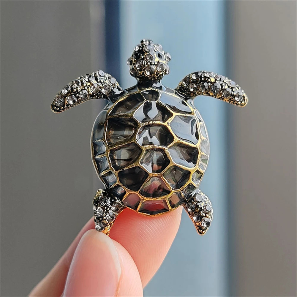 Enamel Turtle Brooch Female Rhinestone Marine Animal Brooches for Women and Men