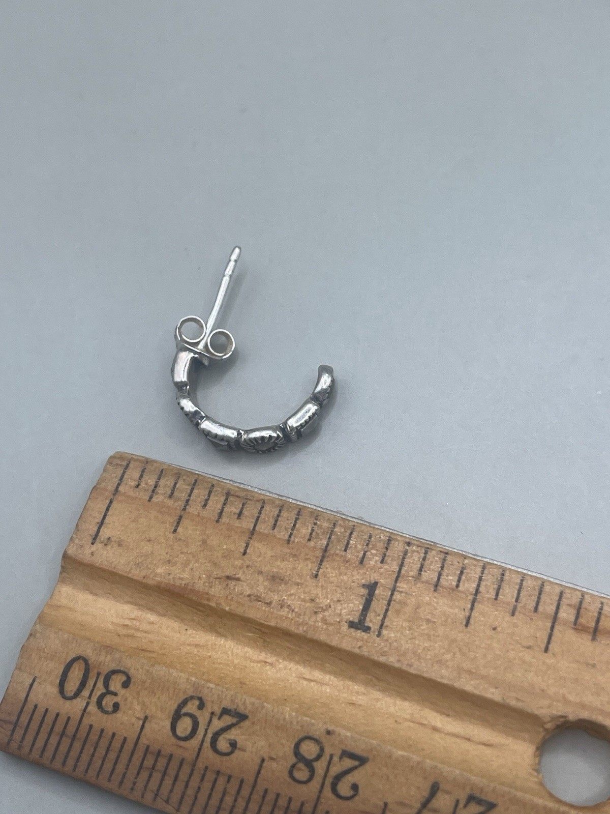 Vintage Signed MJ Sterling Silver 925 Marcasites Post Hoop 0.7” Earrings READ!