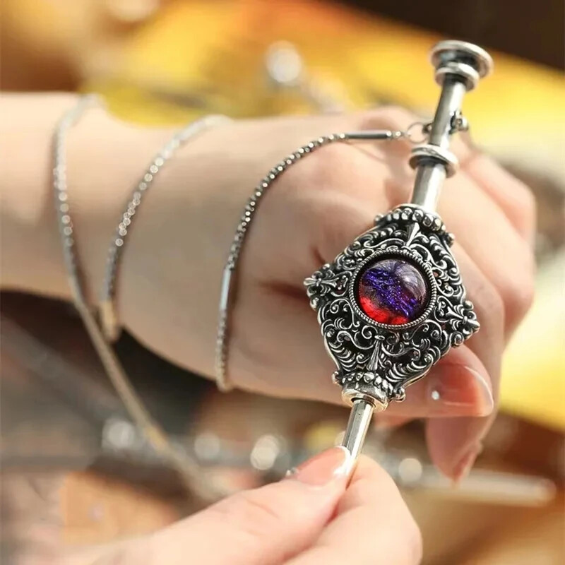 Magic Witch Necklace Women’s Vintage Blood Pack Removable Witch Wand Pendant.