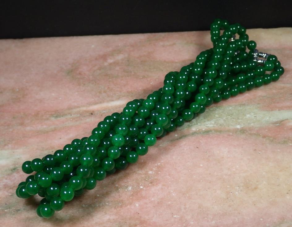 CHINESE Icy Green JADE Bead Beads Necklace 8 mm 284843 ** 17 inches **