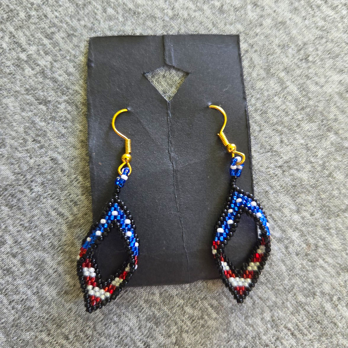 Prison Made Beaded Folded-Leaf Dangle Drop Hook Earrings Red White Blue Black