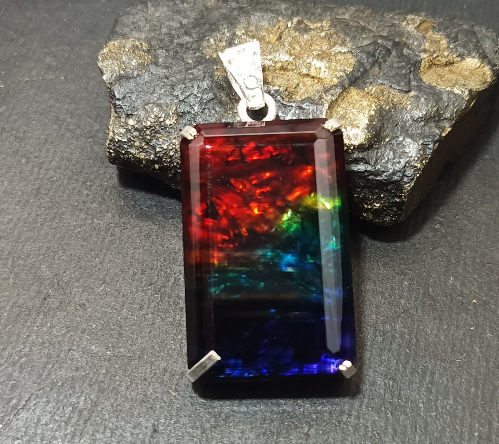 Certified 98.70 Ct Natural Ammolite 925 Solid Silver Rainbow Pendant Gemstone