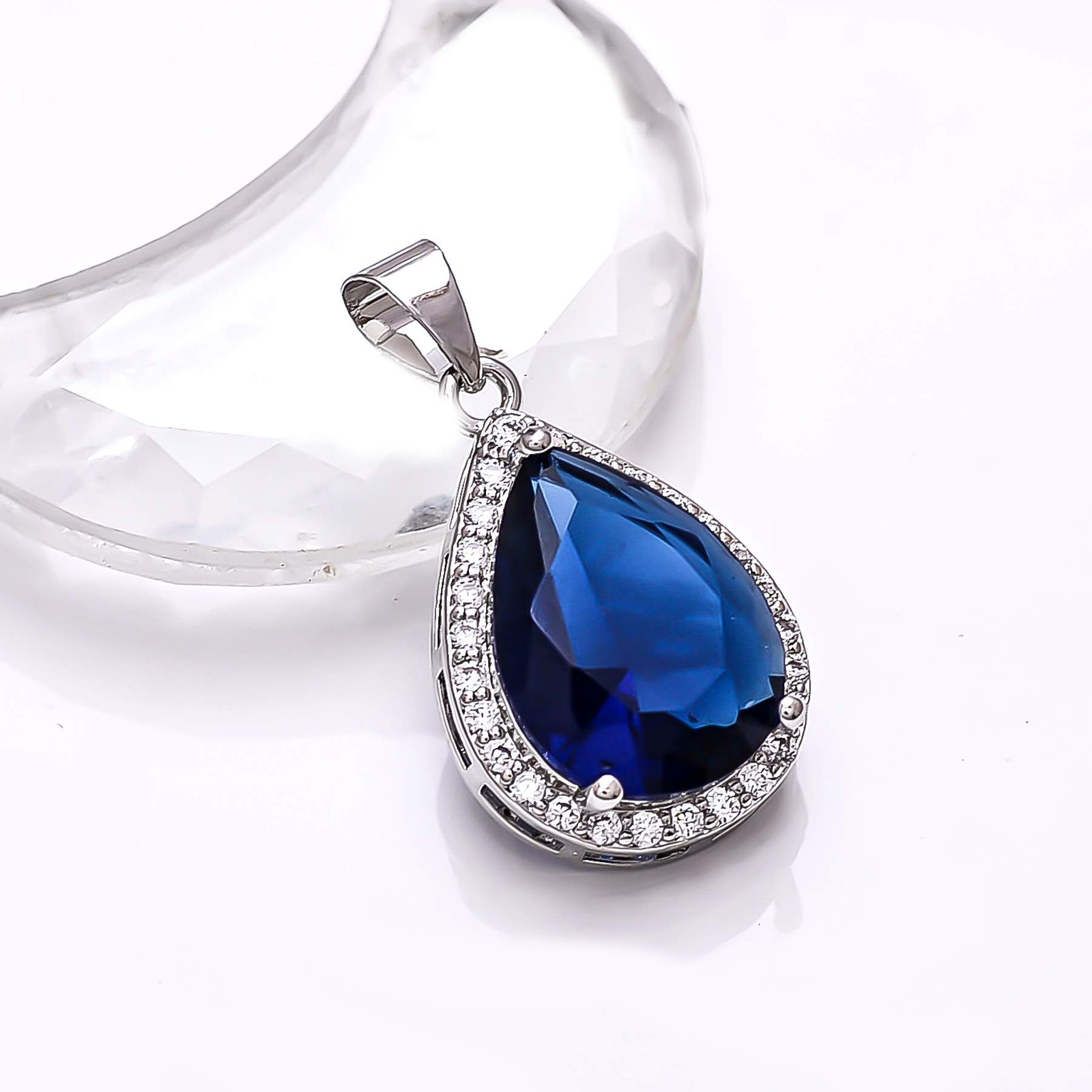 Blue Sapphire – Simulated & CZ Gemstone 925 Sterling Silver Pendant 1.10″ P80126