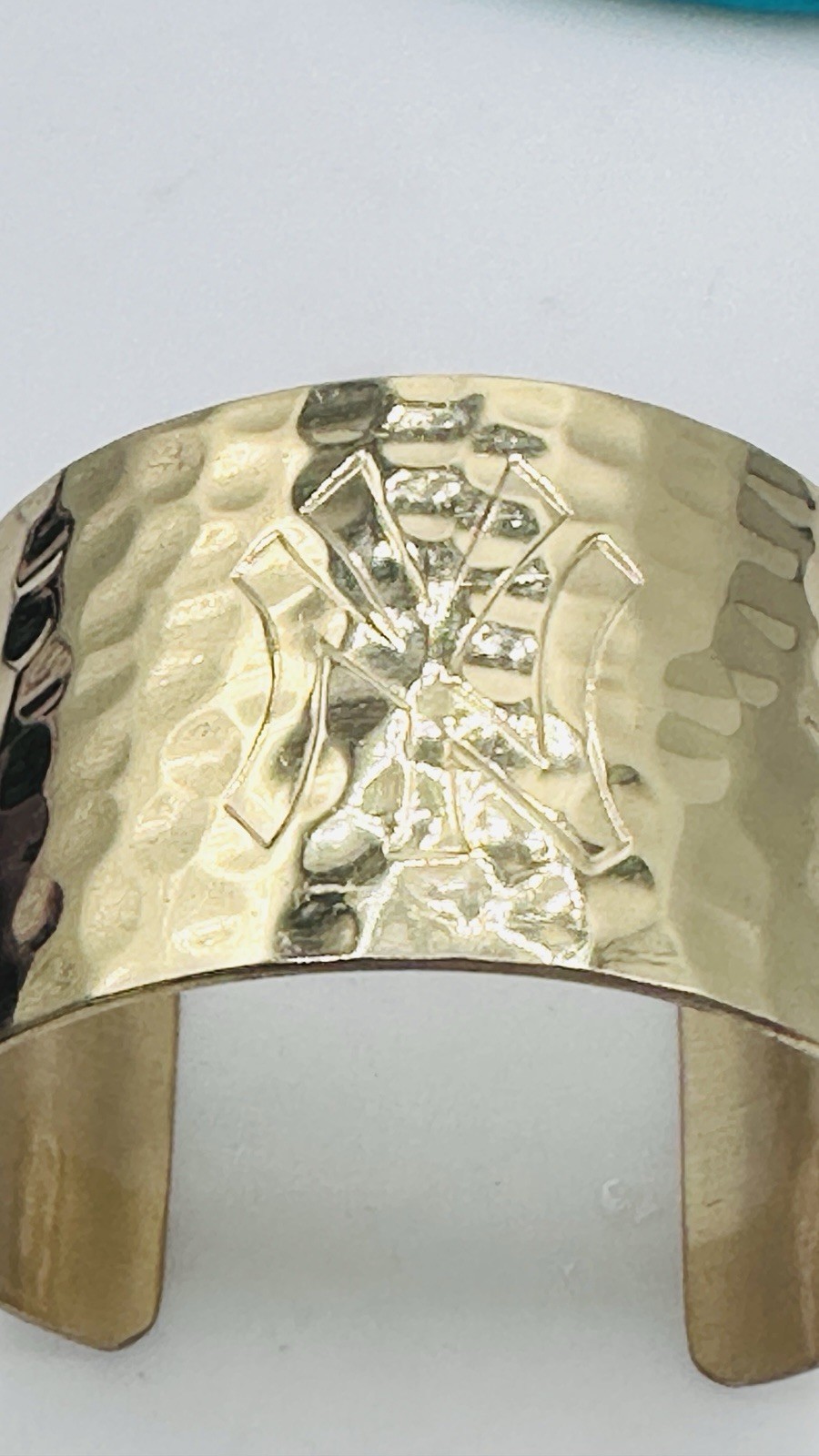 Rustic Cuff Wide Zebra Stripe Shagreen Style Cuff Black Ivory Goldtone