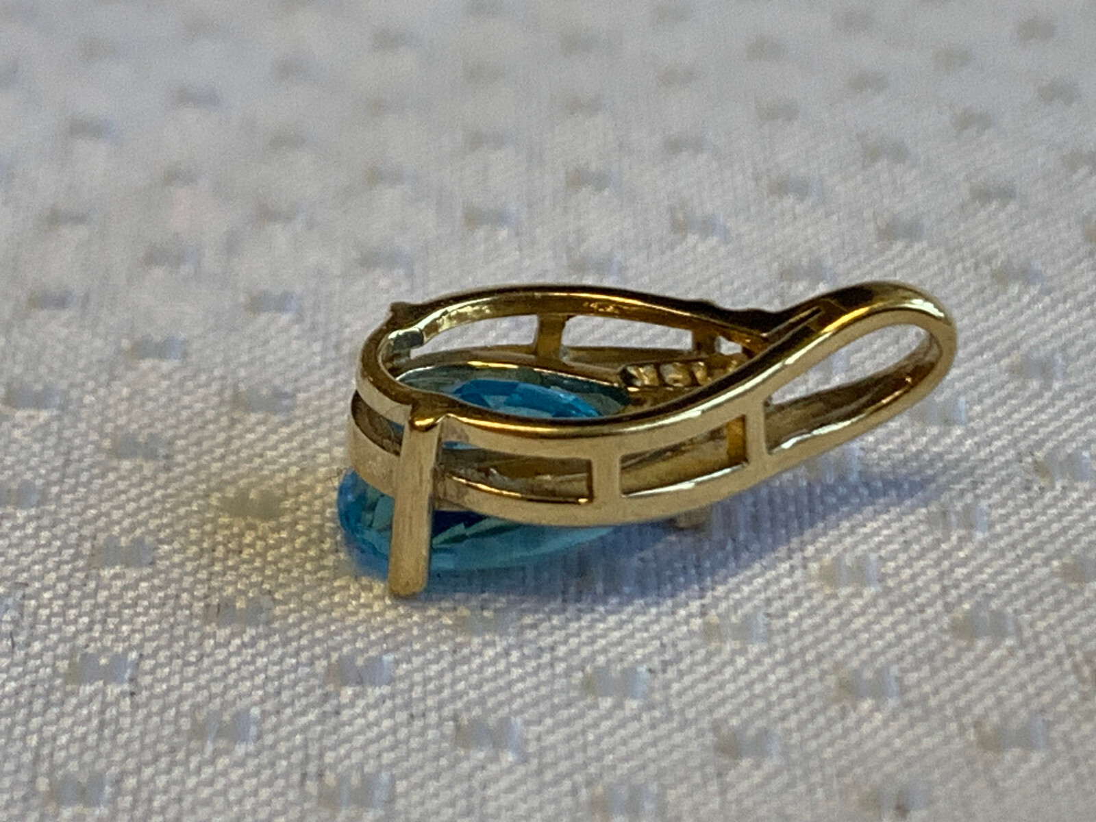 10K Yellow Gold Pendant 1.48g Fine Jewelry Blue Topaz Teardrop Stone Charm