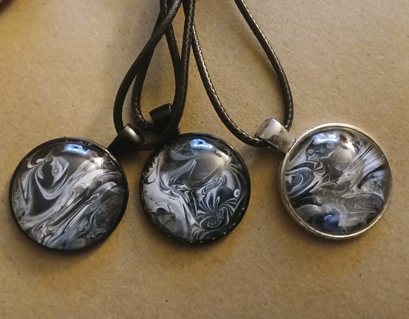 Unique Black & White Swirl Pendant Necklaces