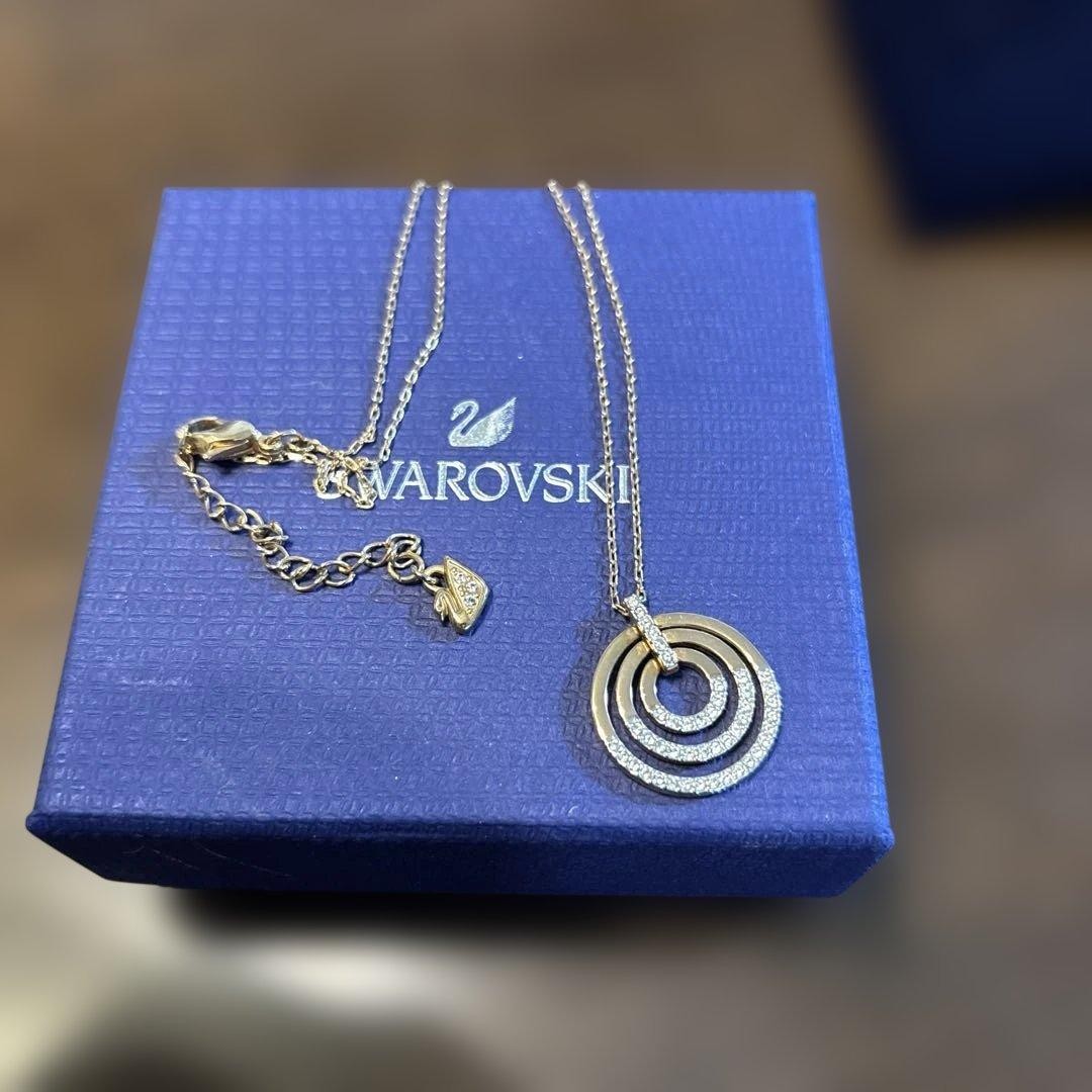 Swarovski Gold Circle Necklace Used Not Specified