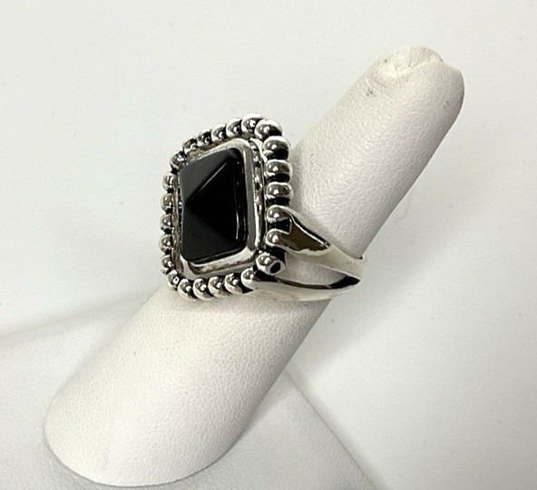 Premier Designs Cool Concept Black/Purple Stone Ring Size 10 Silver Tone 529