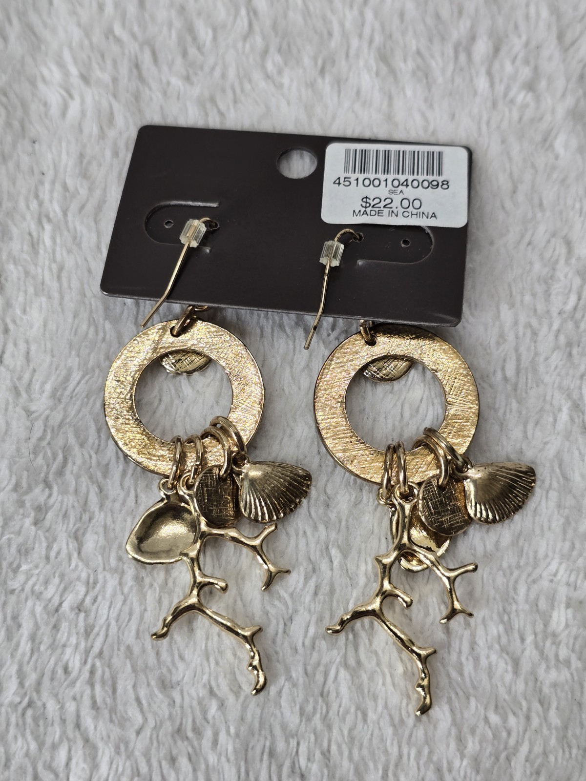 CHICO’S Sea Life Beachy Goldtone/brass Long Charm Necklace & Earring Set NWT $70